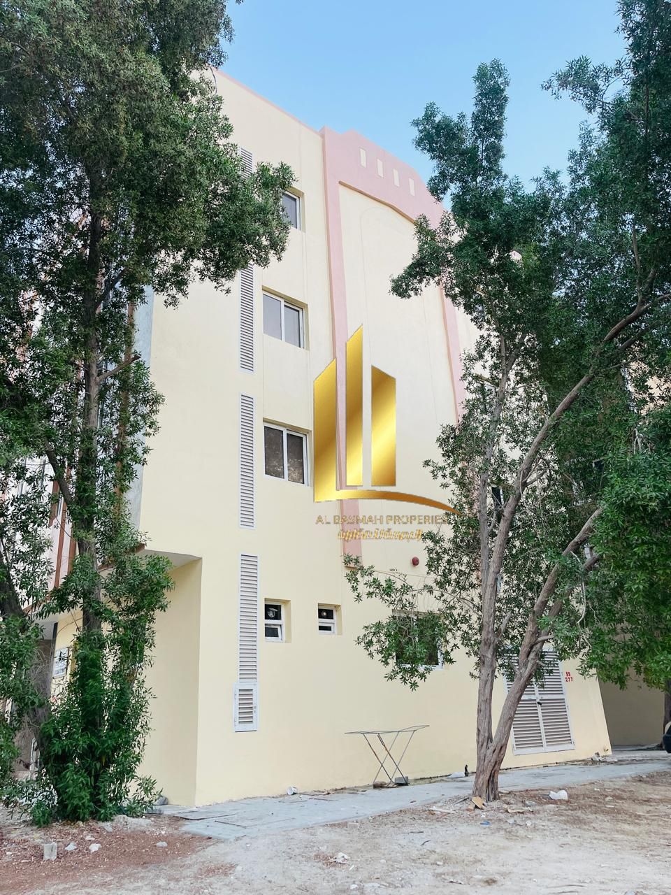 Building for sale in Muwailih, Sharjah