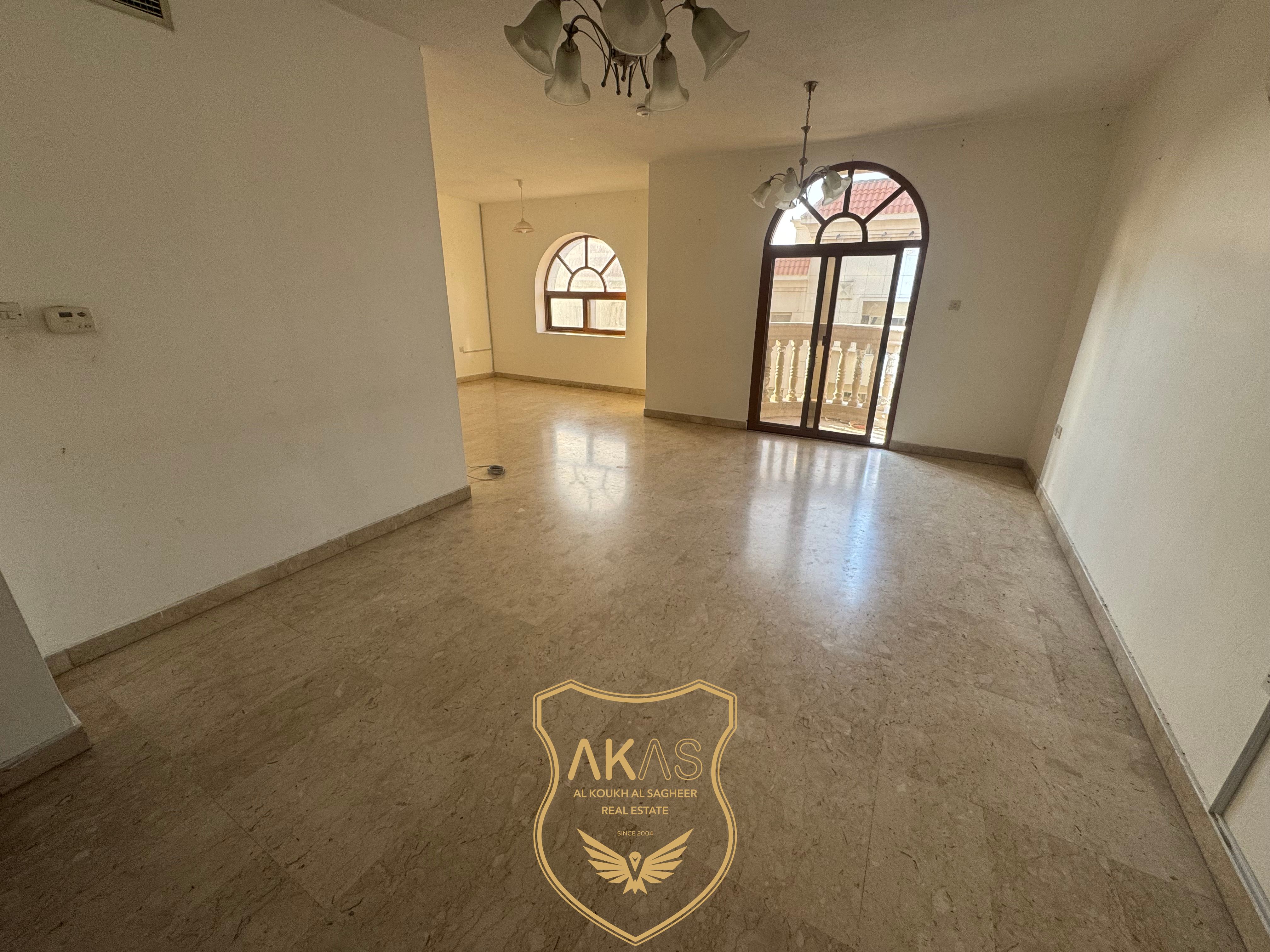 Family Duplex 4 BHK | Walking Distance to Beach | Al Qulai’aah