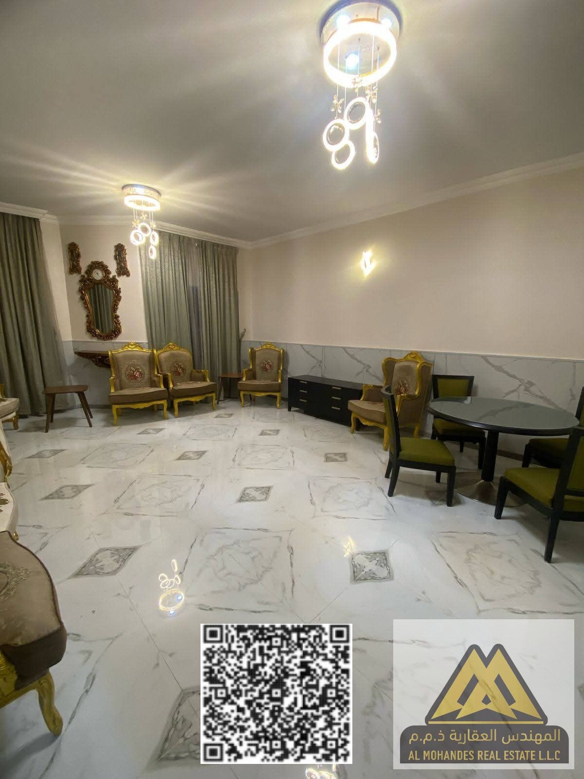 An ideal apartment for families seeking comfortable accommodation in a vibrant location close to amenities, with ample space and a practical design.