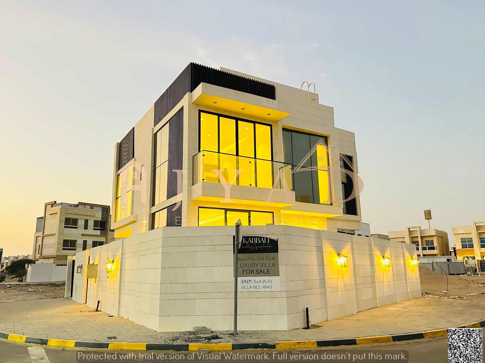 Corner Villa for Sale | European Finishing | No Service Charges | Super Deluxe Finishing | Negotiable Price