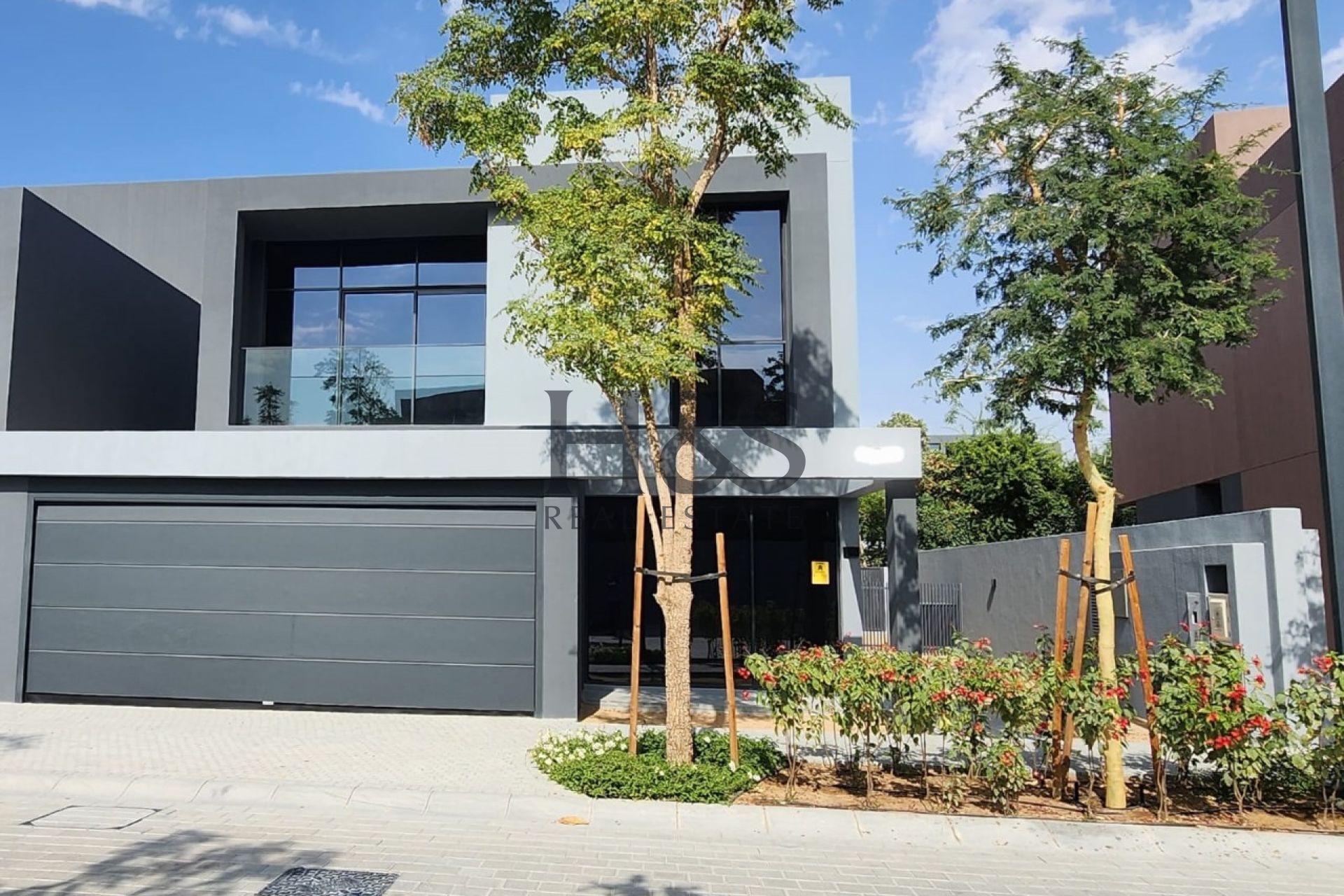 Semi-Detached Villa | Fully Paid | Prime Location