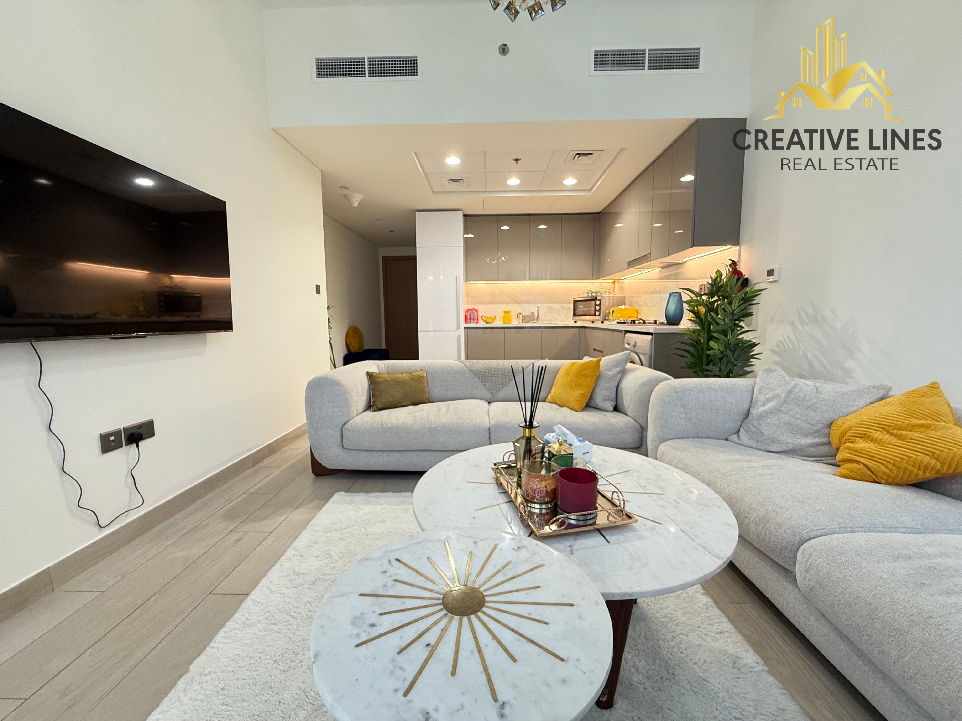 FULLY FURNISHED | HUGE TERRACE | BOULEVARD VIEW