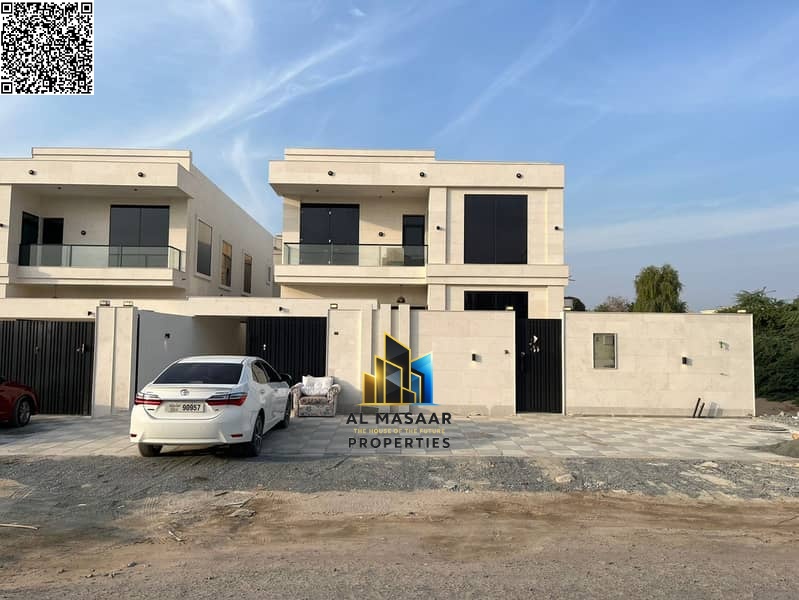 A villa with high-end finishes and a price that includes air conditioning, featuring a smart layout that achieves maximum privacy.