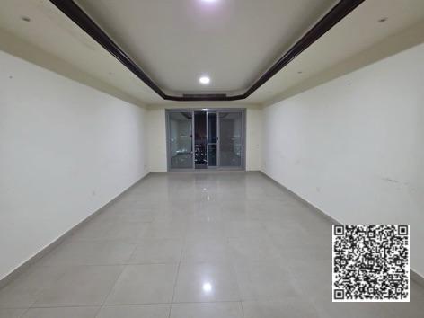 Best Price Huge 2BHK in Corniche Tower | City View