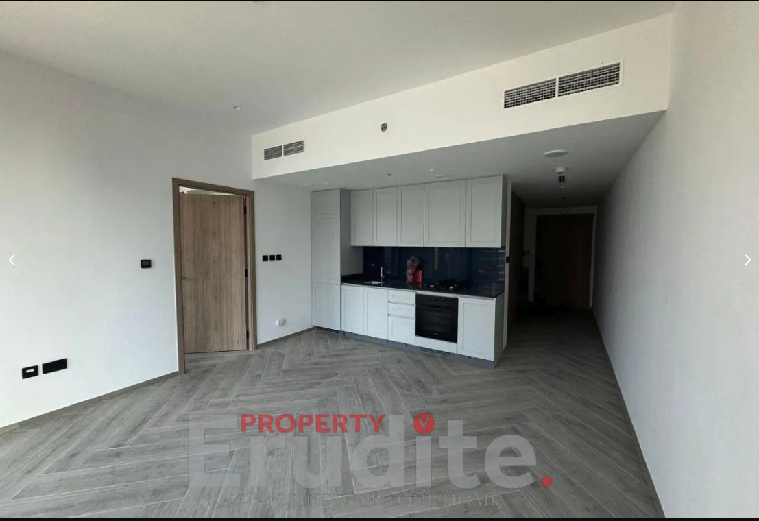 High Floor / Brand New / Luxury Living