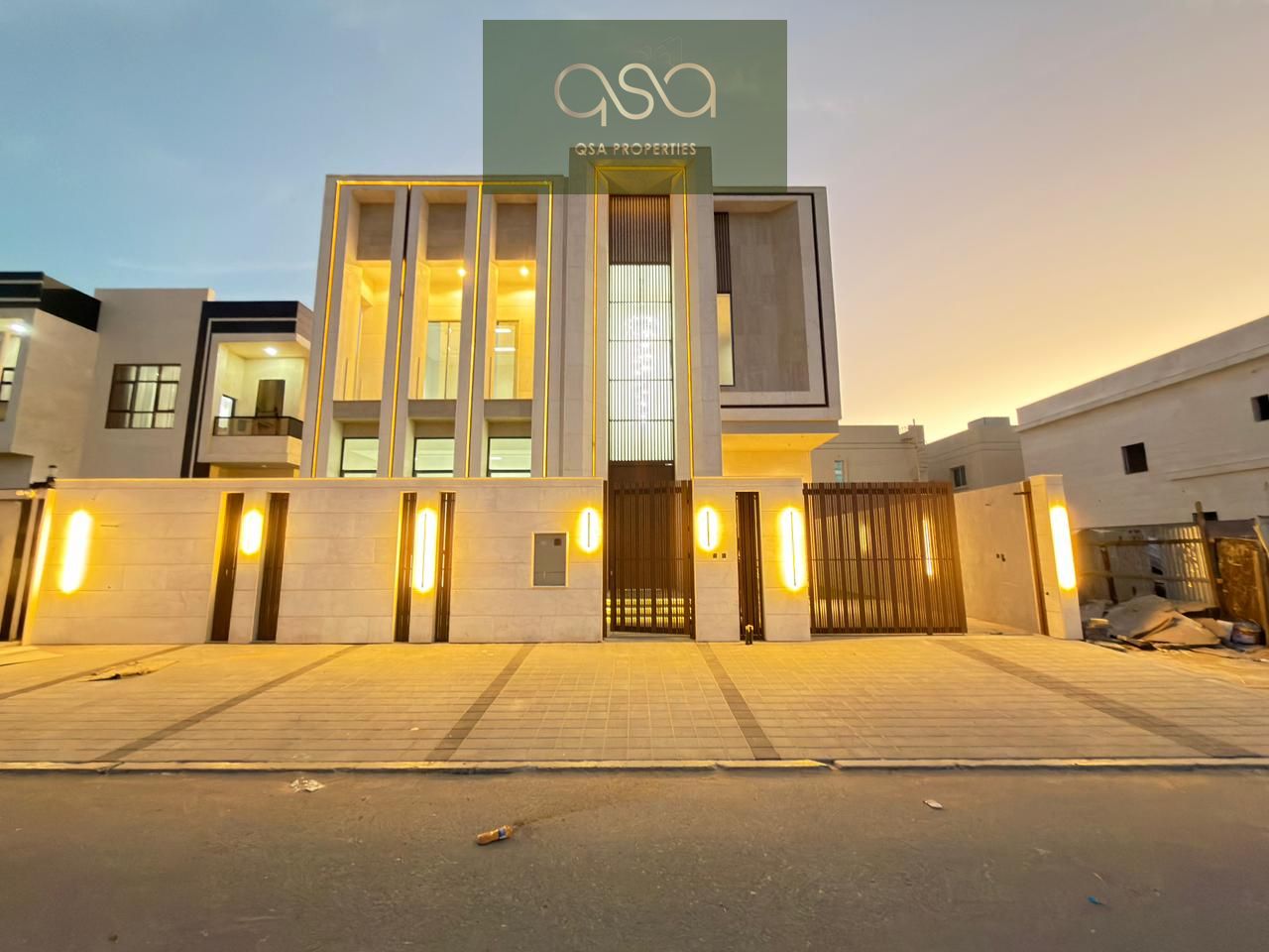 For Sale… A luxurious residential investment villa Super deluxe finishing – stone and marble – prime location in Al Aliya, Ajman