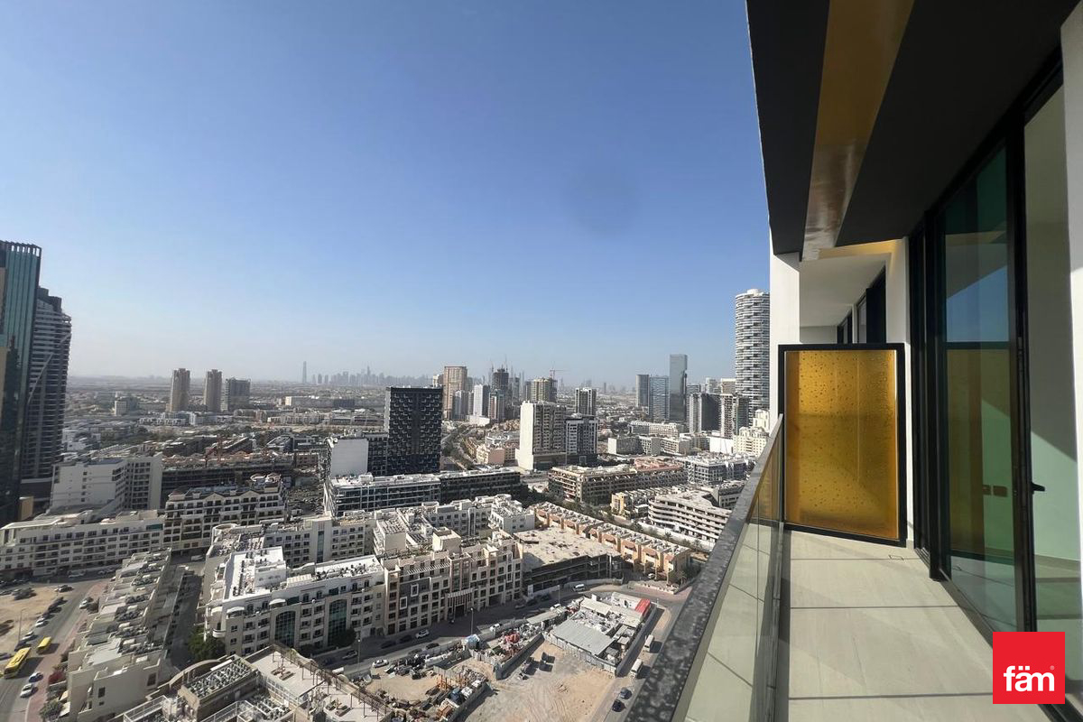 High Floor| Smart LockSystem | Brand New