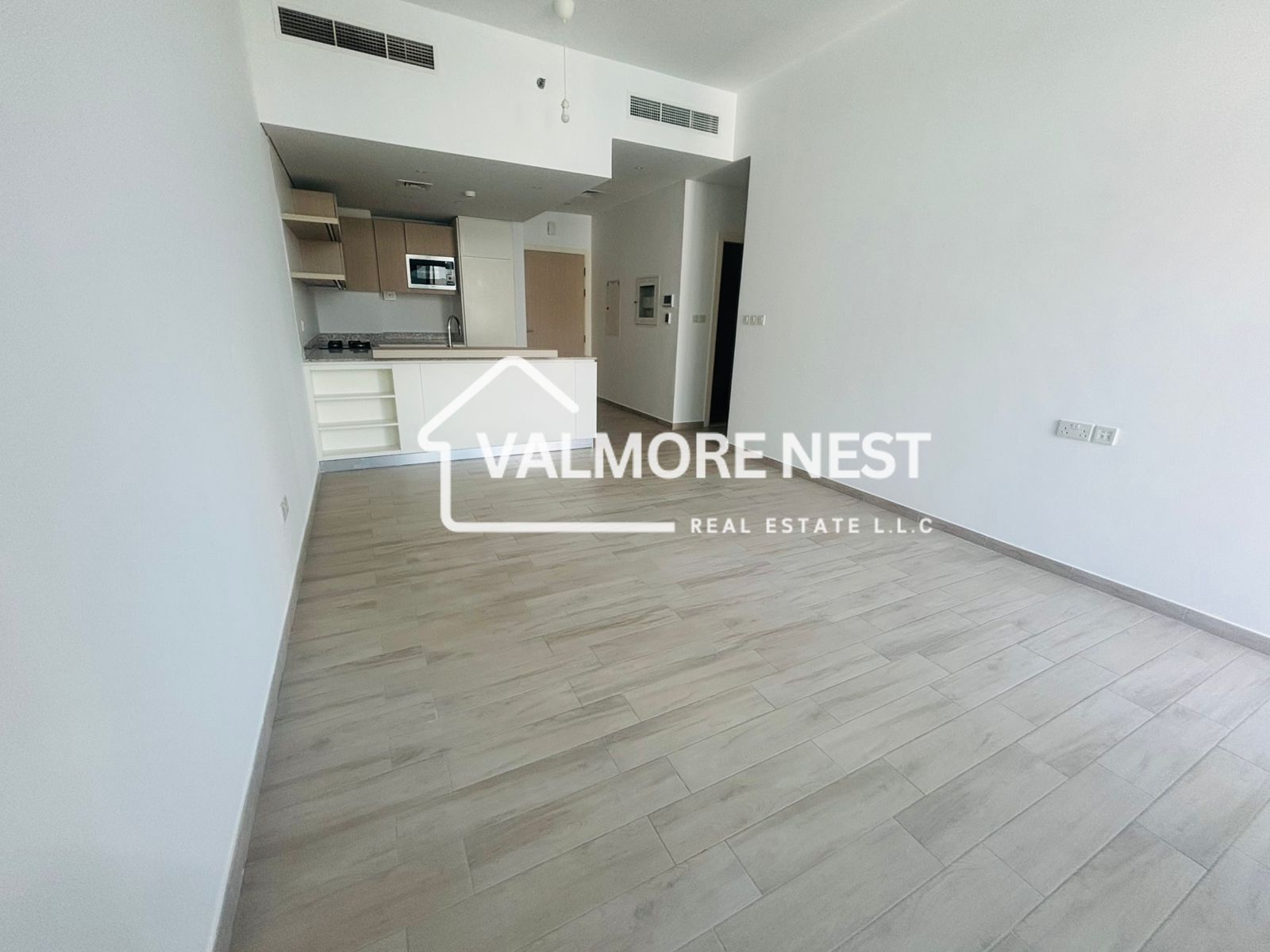 Spacious I Premium finishing I Best pick