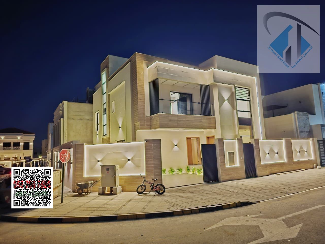 Villa for life, best finishing, all fees included. Corner villa, land area 4100 sq m, ground floor, first floor and roof, large spaces, stone facades,