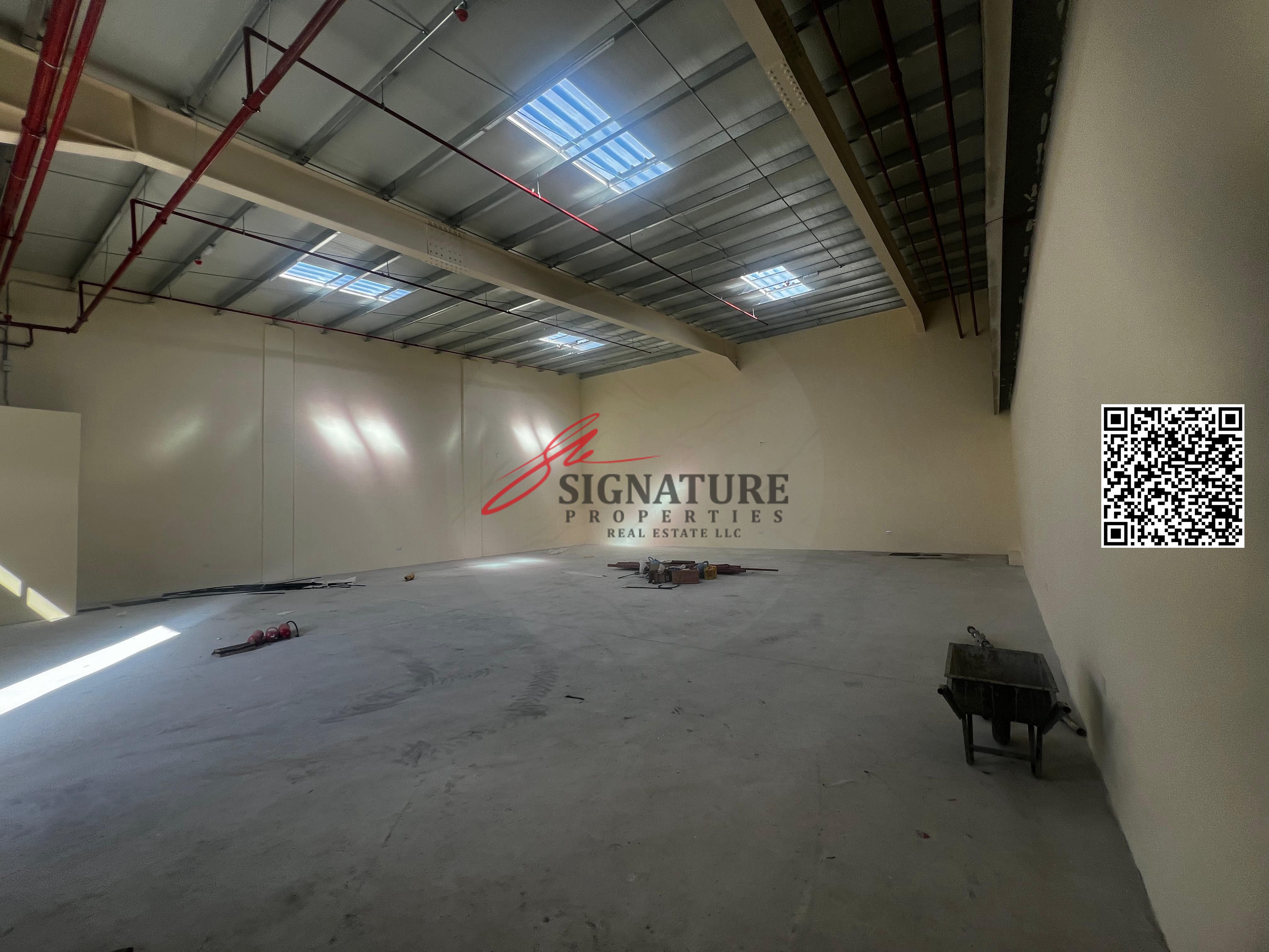 Warehouse 2800 Sqft Ground Floor 3 Phase Electricty For Rent In Jurf Industrial Area 1 Ajman
