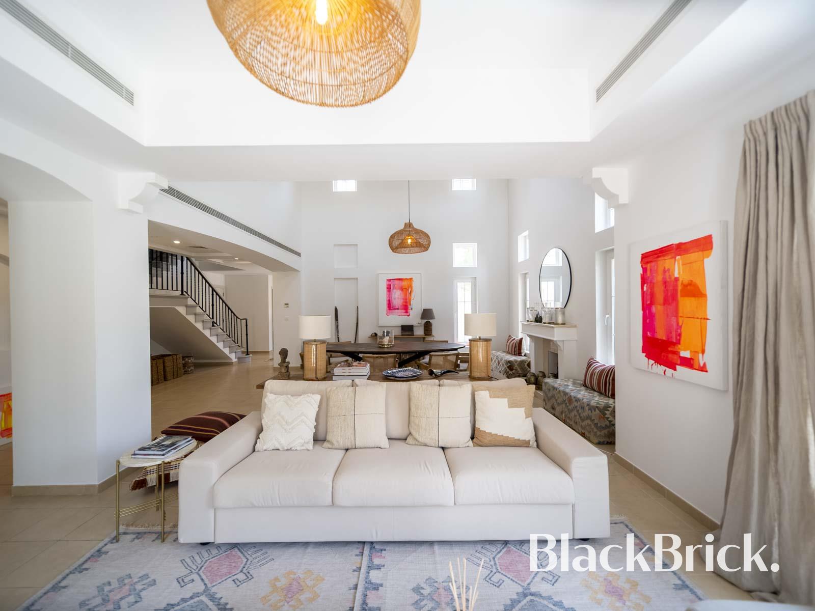 Exclusive | Internal Location | Well Maintained