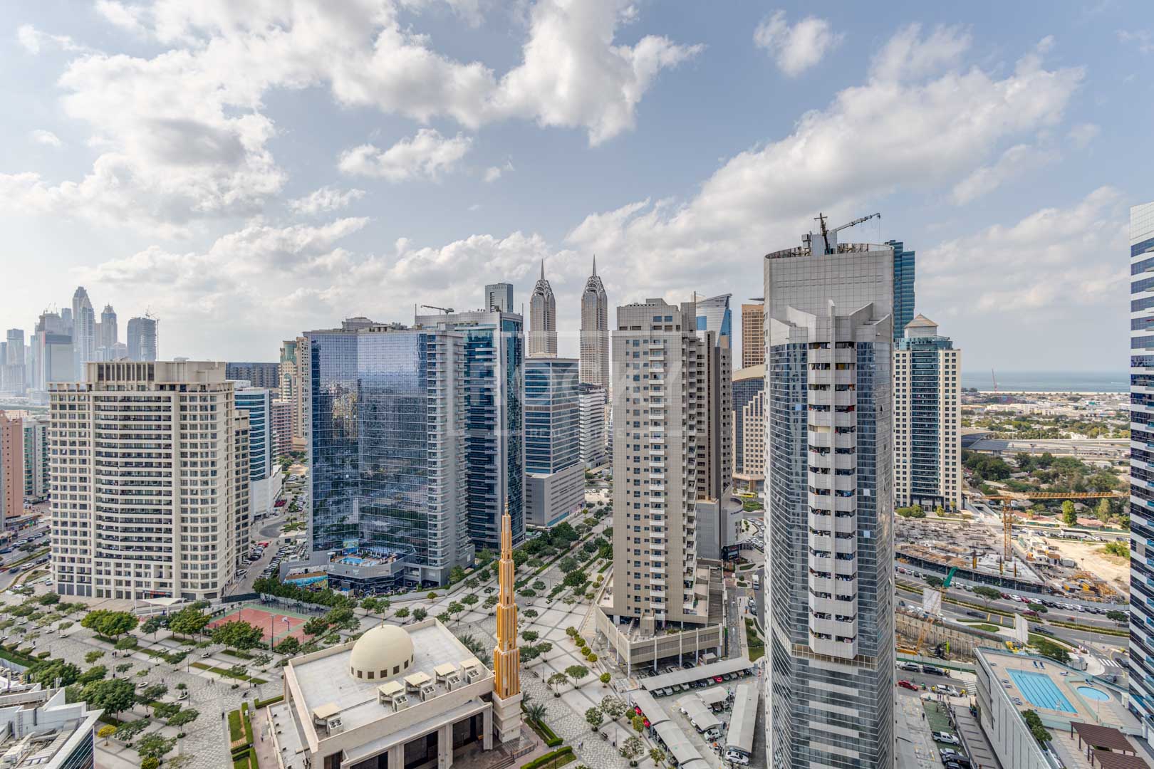 Spacious 3 Bedroom with Maids room | Chiller Free