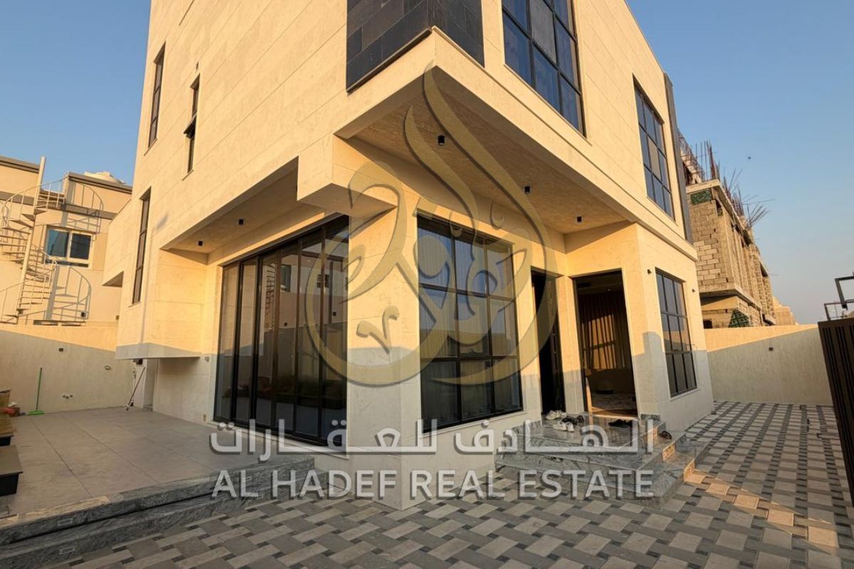 Luxury Villa for Sale in Al Hoshi, Sharjah | Prime Location Facing the Park | Freehold for Arabs