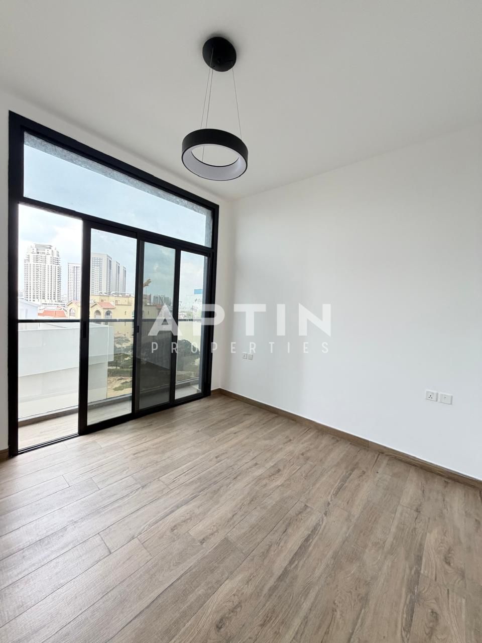 Sophisticated 2 Bedroom Residence | Modern Unfurnished Home