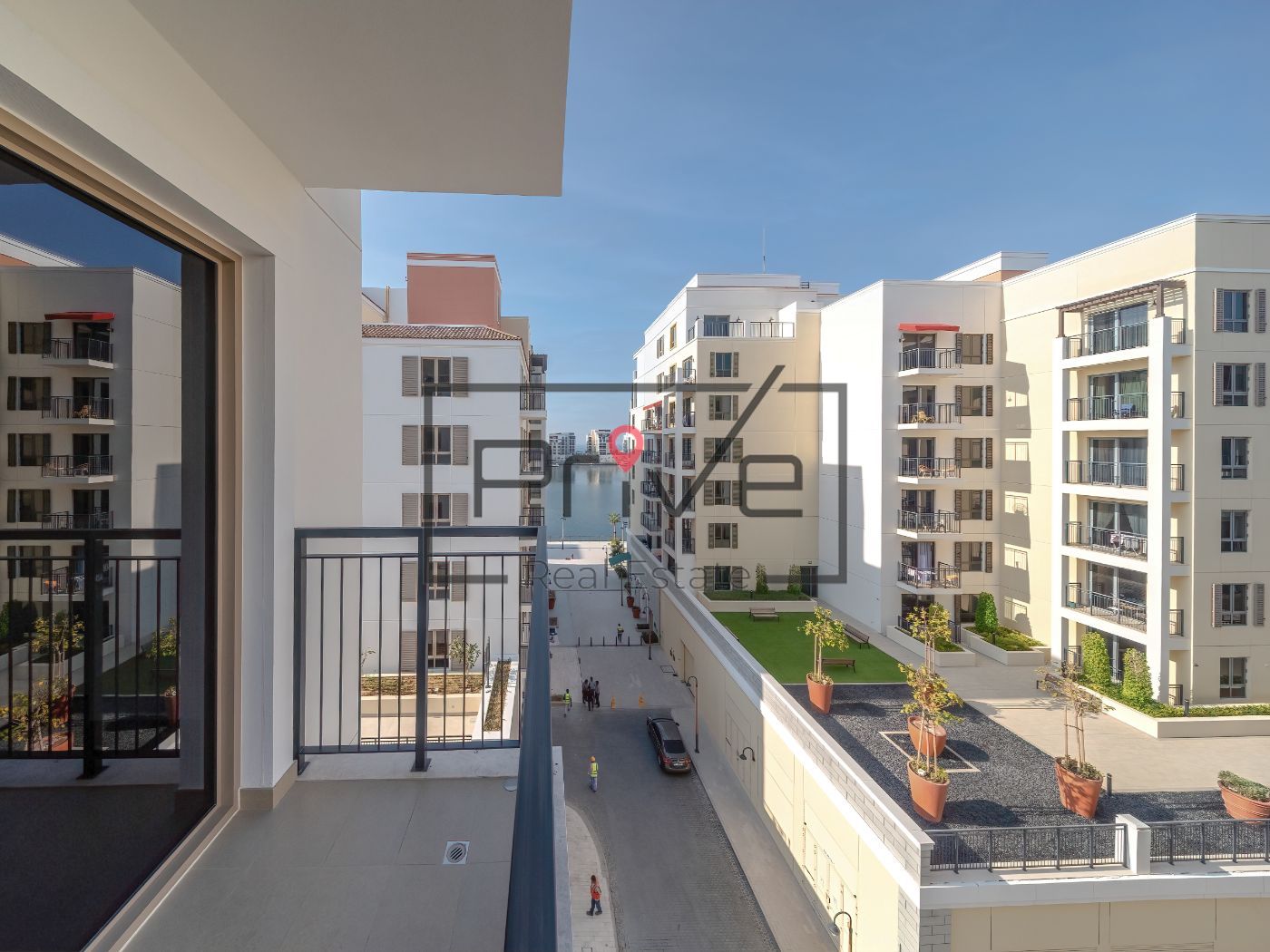 1 Month Free | Brand New| Fully Furnished