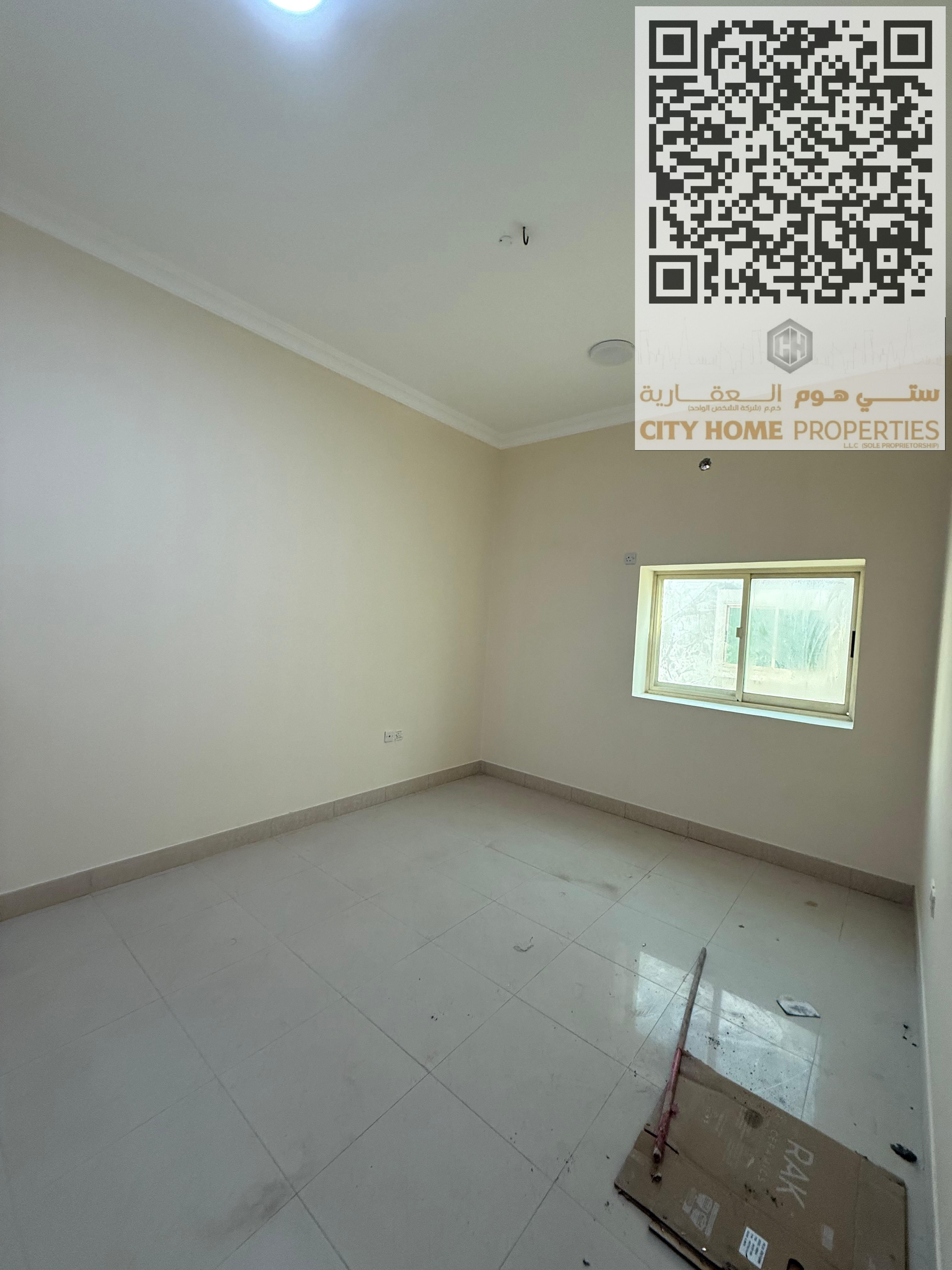Prime Commercial Villa on a Main Road – Ideal for Businesses