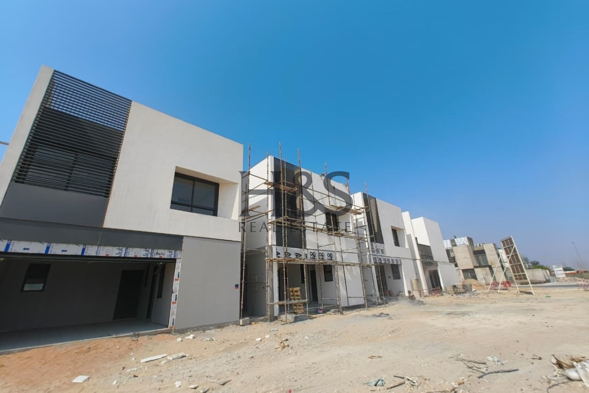 Spacious 5-Bedroom Townhouse with Private Pool | Flexible Payment Plan