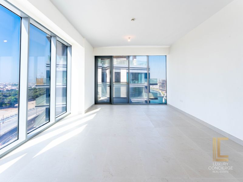 CANAL VIEW | VACANT ON TRANSFER | GENUINE RESALE