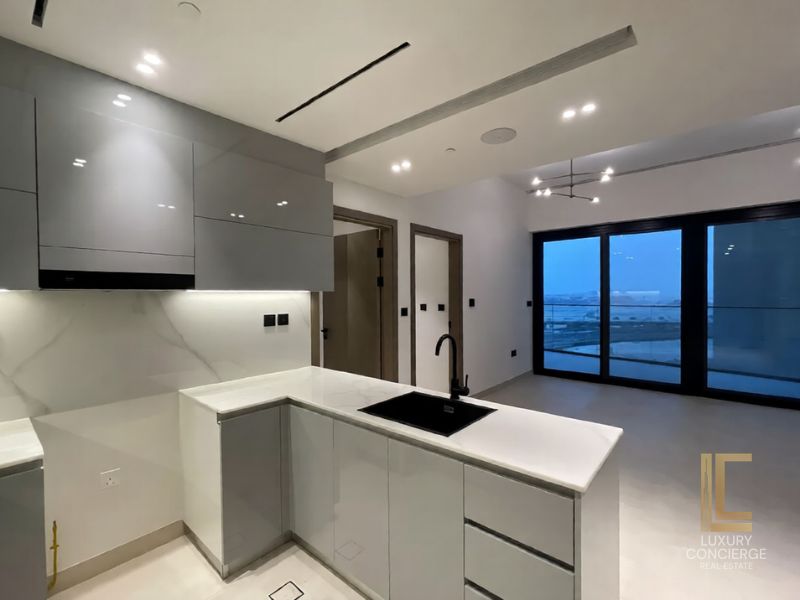 PARTIAL CANAL AND BURJ VIEW | SMART HOME | VACANT