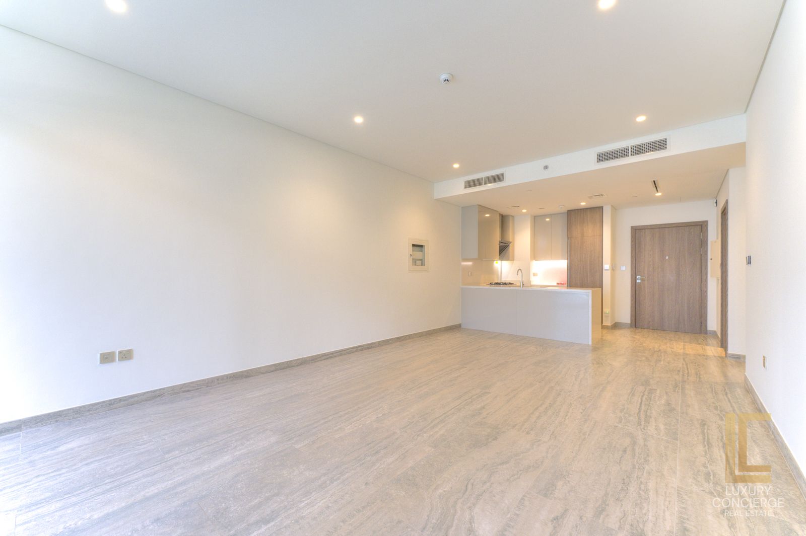 MULTIPLE UNIT | PRIME LOCATION | WATERFRONT