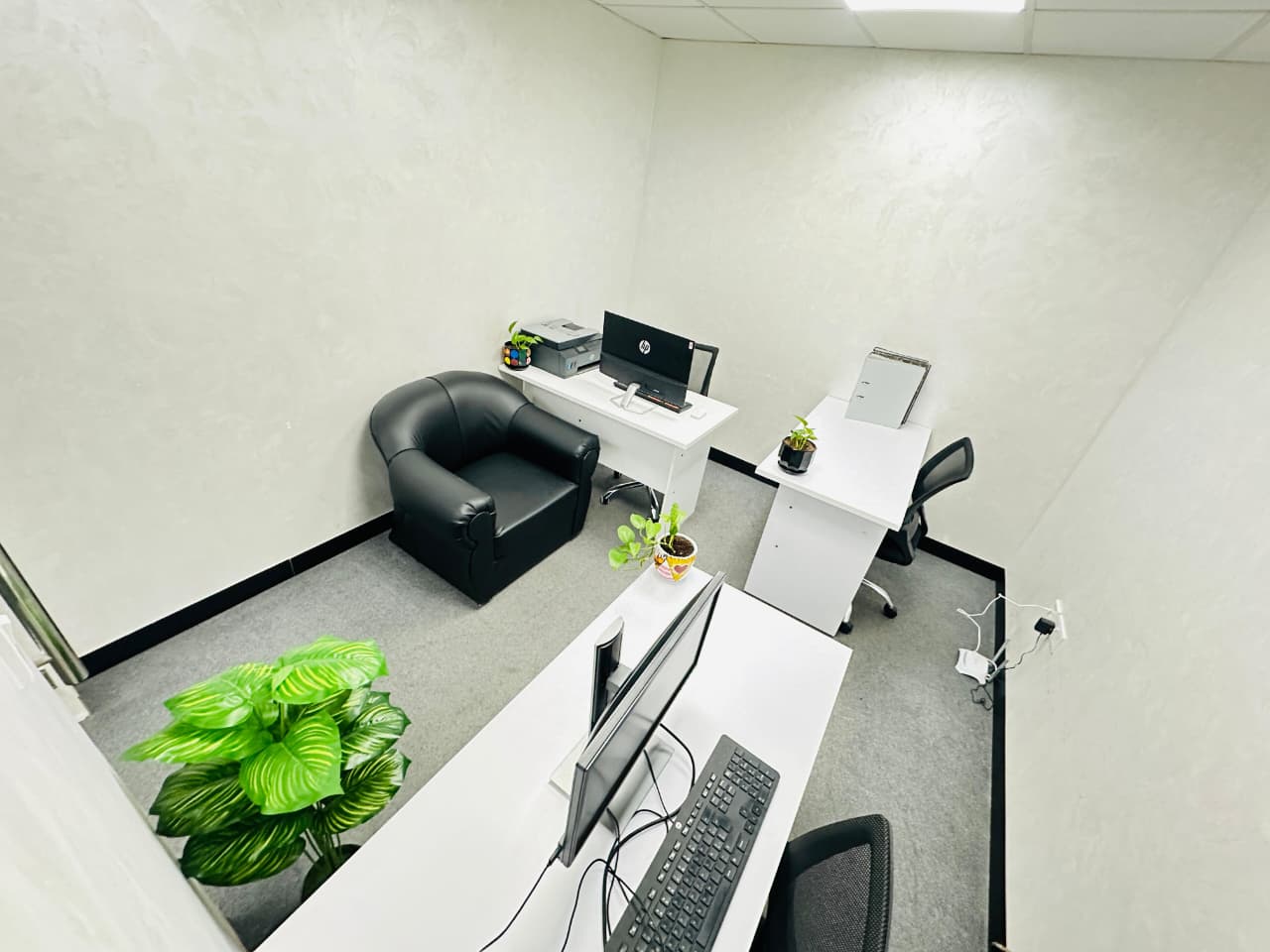 Maximize Your Potential in Our Convenient and Affordable Office Rentals