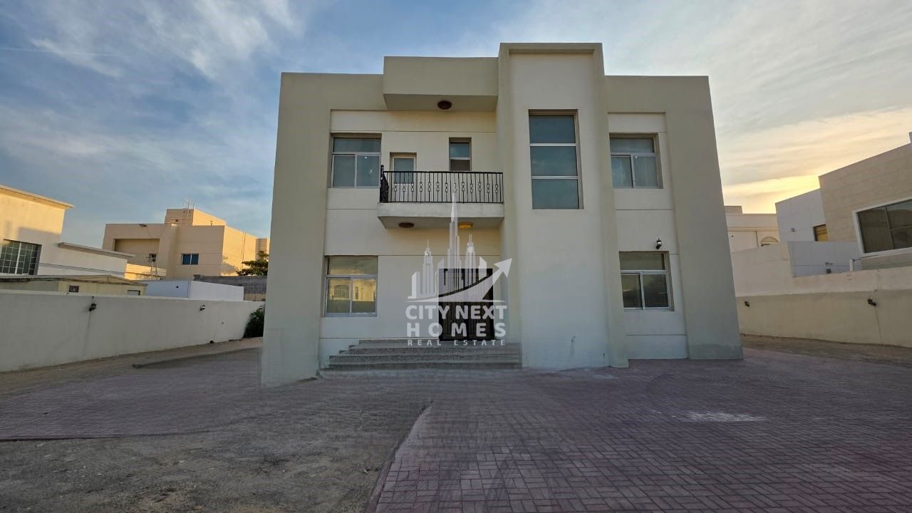 CLASSIC DESIGN 5BR VILLA FOR RENT IN AL MIZHAR 2