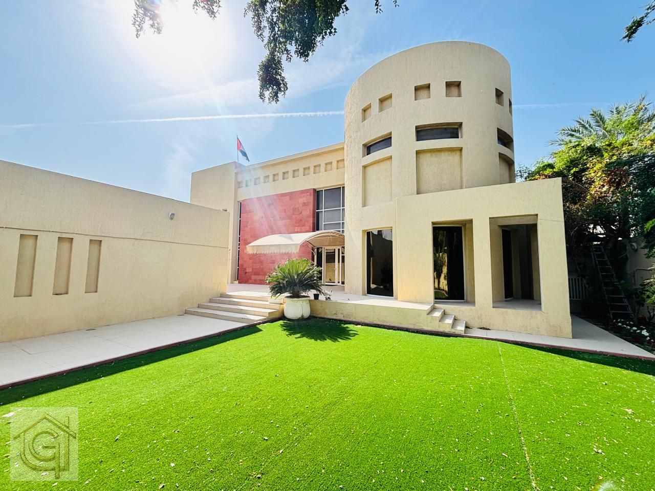 Very Spacious Luxury Villa for Rent in Al Twar | Private Pool | Dual Kitchens | Maid’s Quarters | 6 Parking