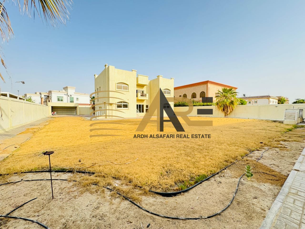 Independent 5BR available for rent in barashi Sharjah