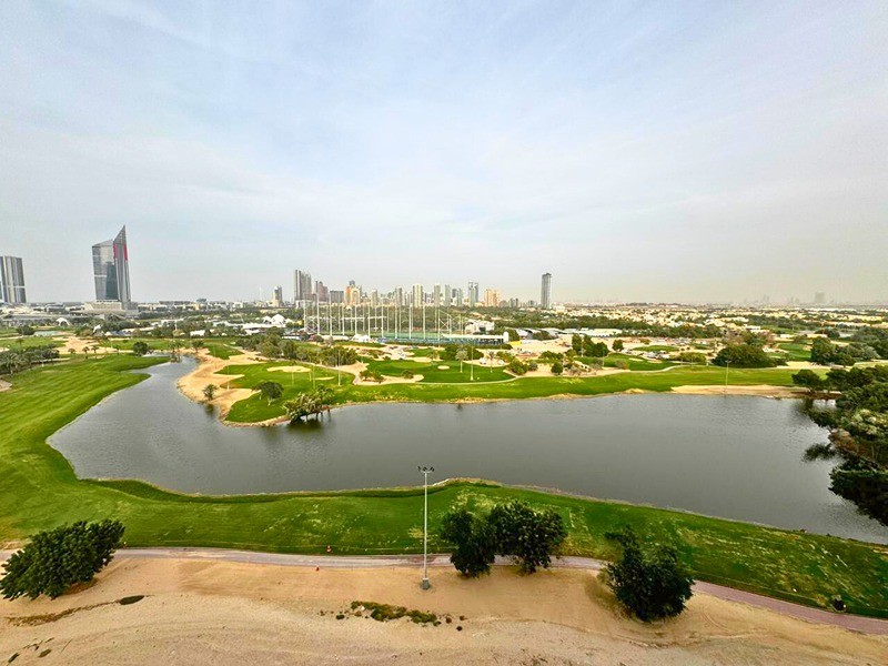 Exclusive | Duplex Penthouse | Golf View | Vacant
