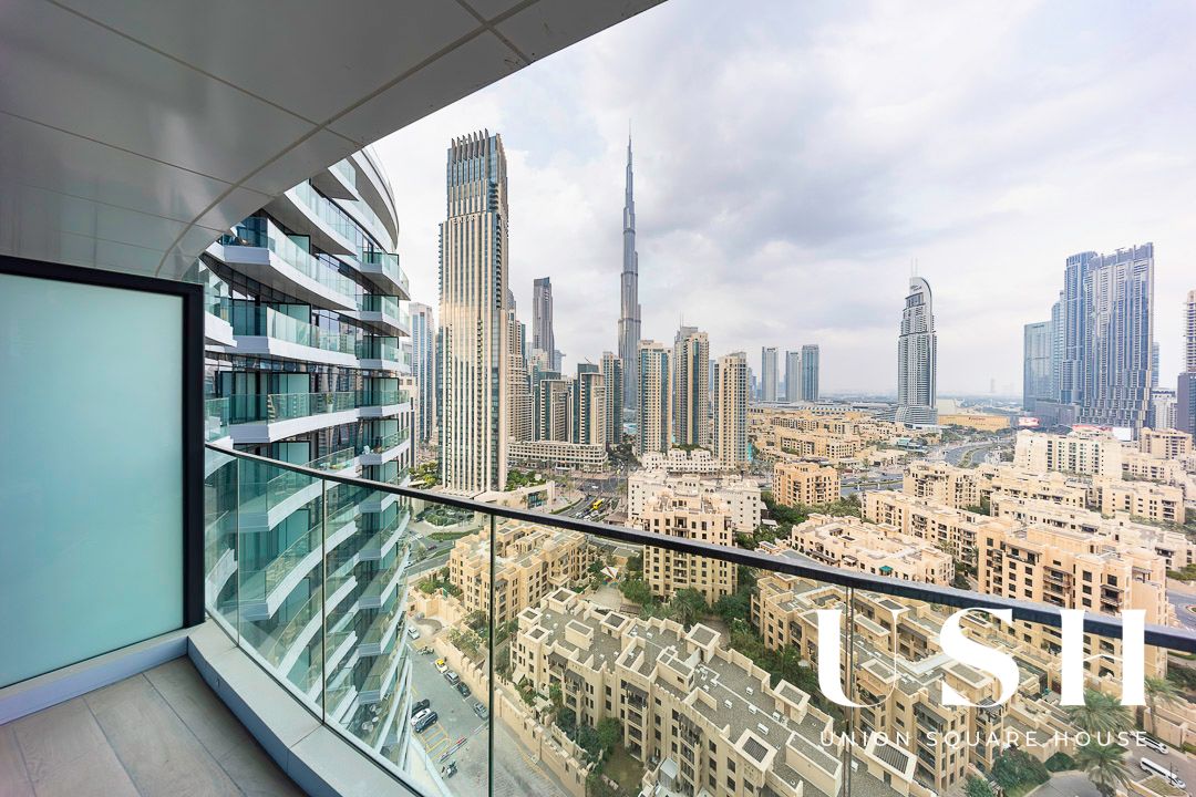Burj Khalifa View | Large Layout | Luxury Apartment