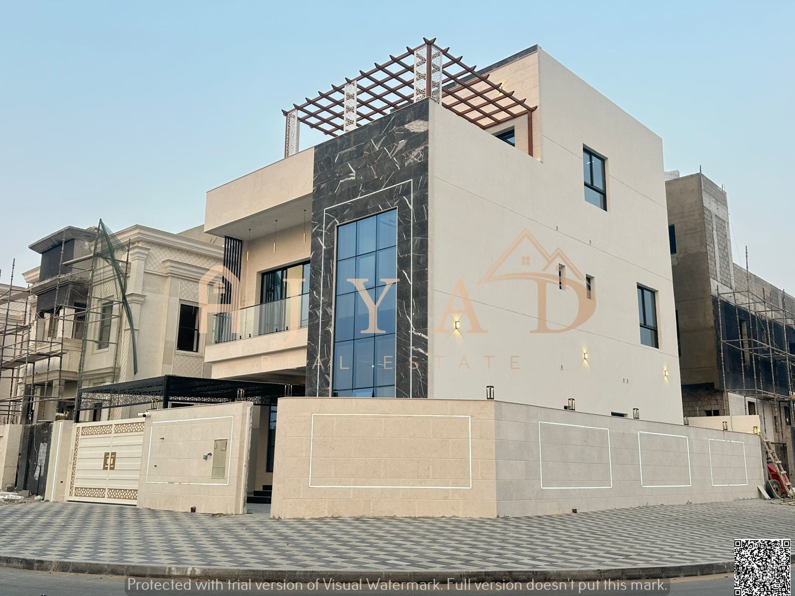 Villa for sale in Ajman, Al Helio 2 – Excellent location, including registration and ownership fees and air conditioning. Freehold ownership for all n