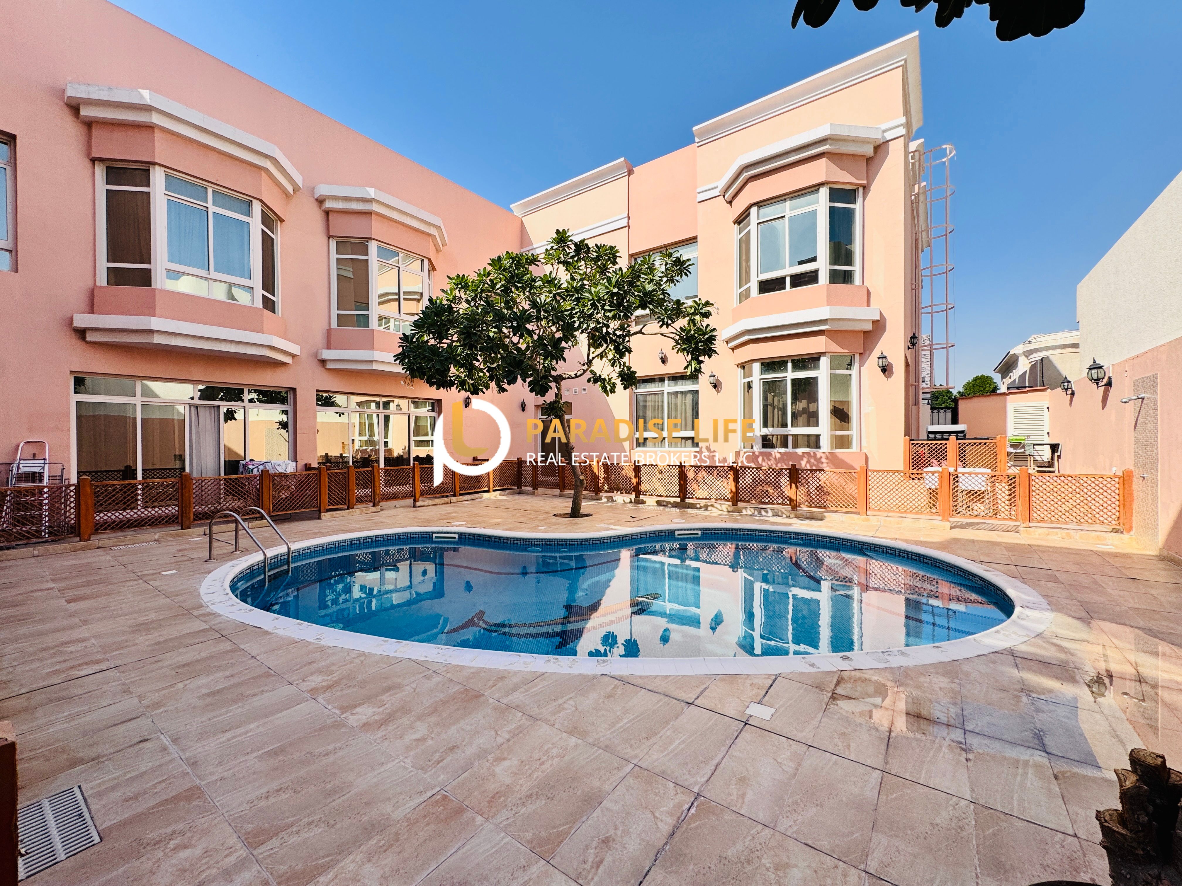4 Bedroom villa available for Rent in Mirdif