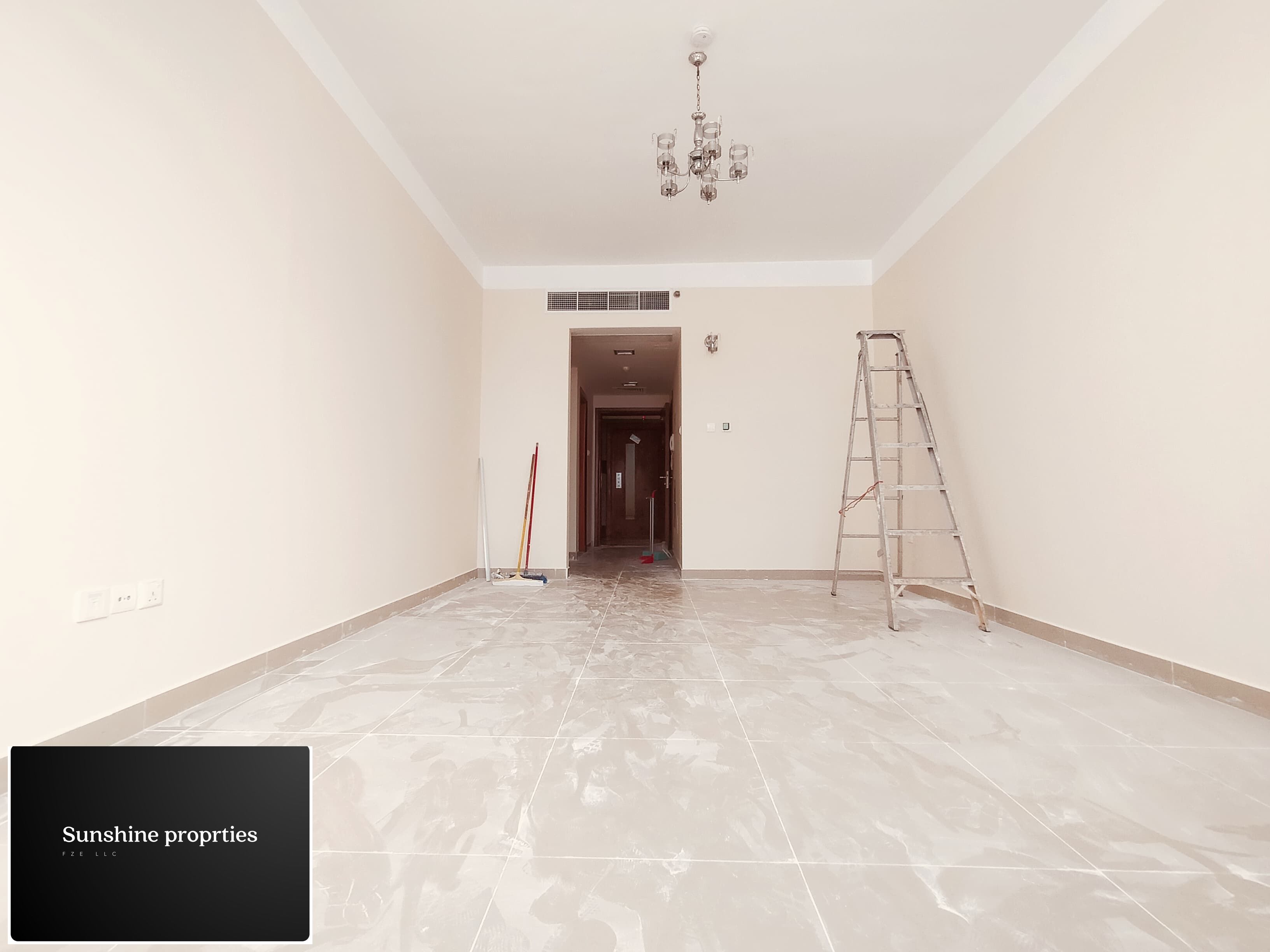 Spacious 2BR With Open View Gym Pool, master Bedroom & 6 Cheque Payment