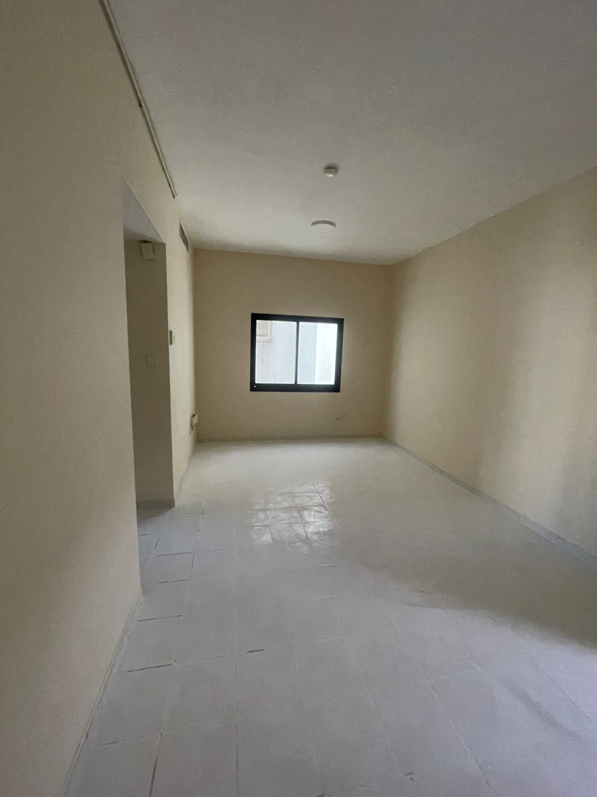 For Rent – Al Majaz 1 | Excellent Opportunity Two bedrooms and a living room Bathroom Prime location very close to Al Majaz Corniche