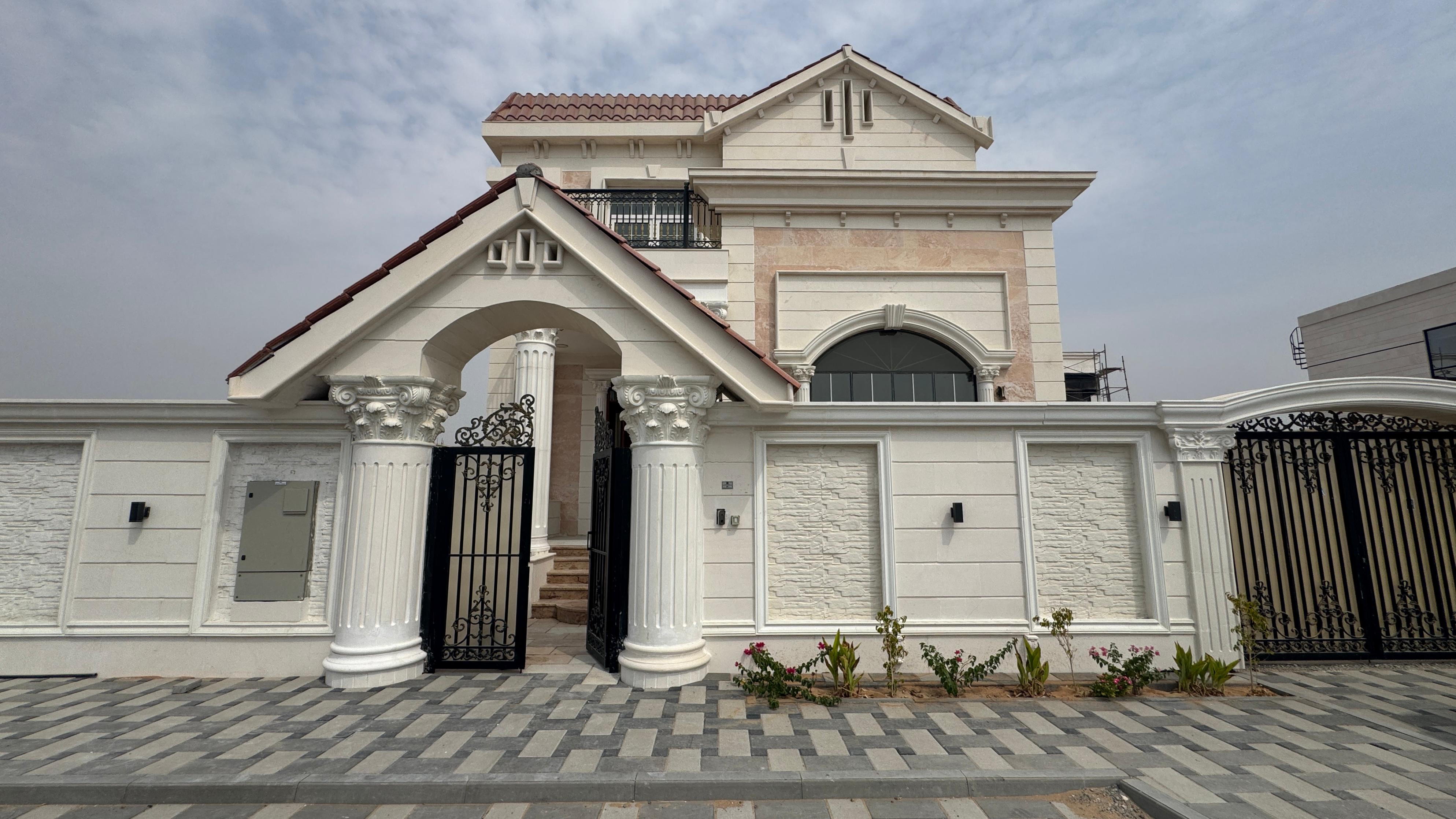 Luxury Two-Storey Villa for Sale – Tilal City – Sharjah