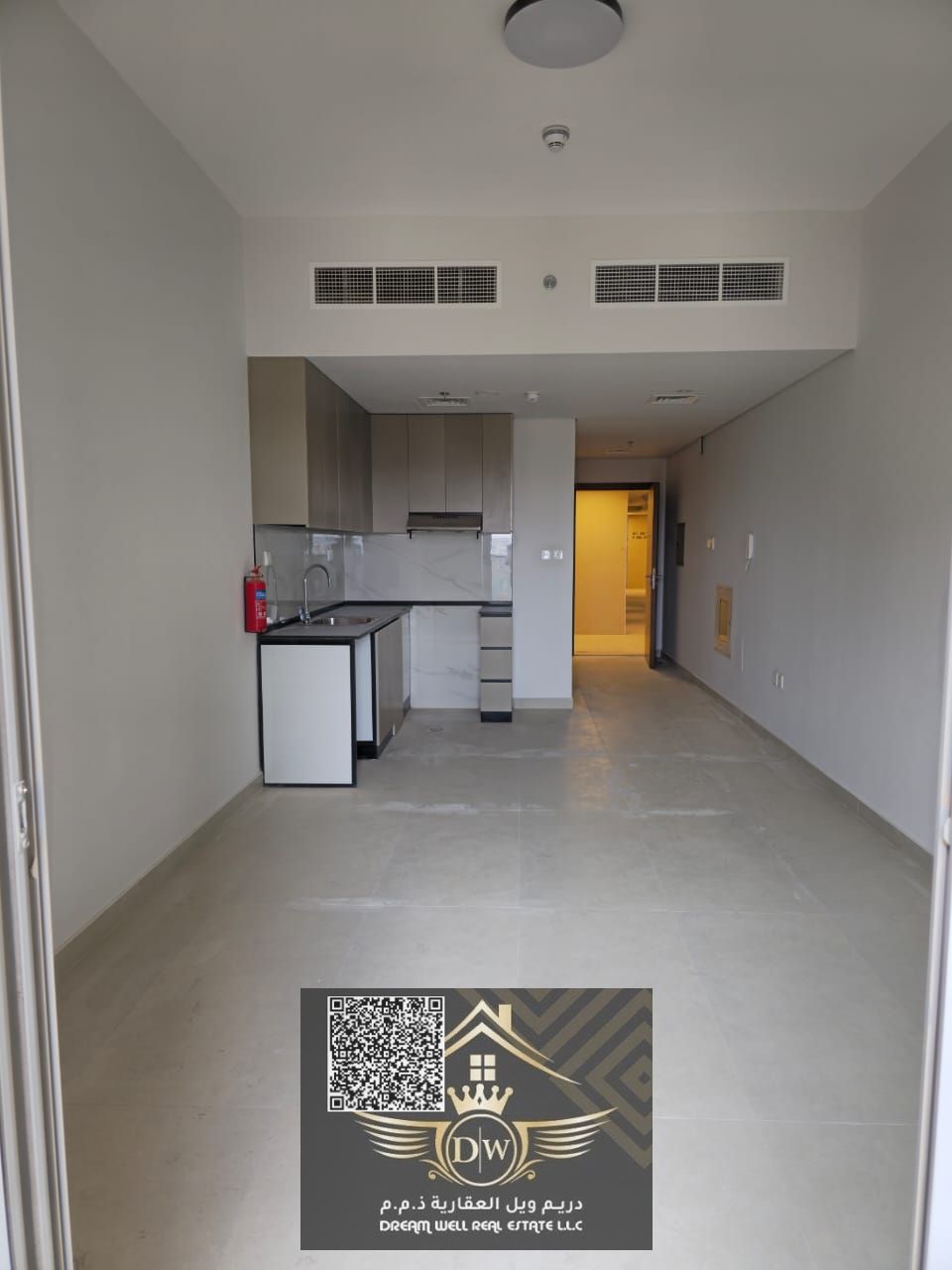 STUDIO AVAILABLE FOR SALE IN BRAND NEW BUILDING WITH PARKING AND POOL JYM