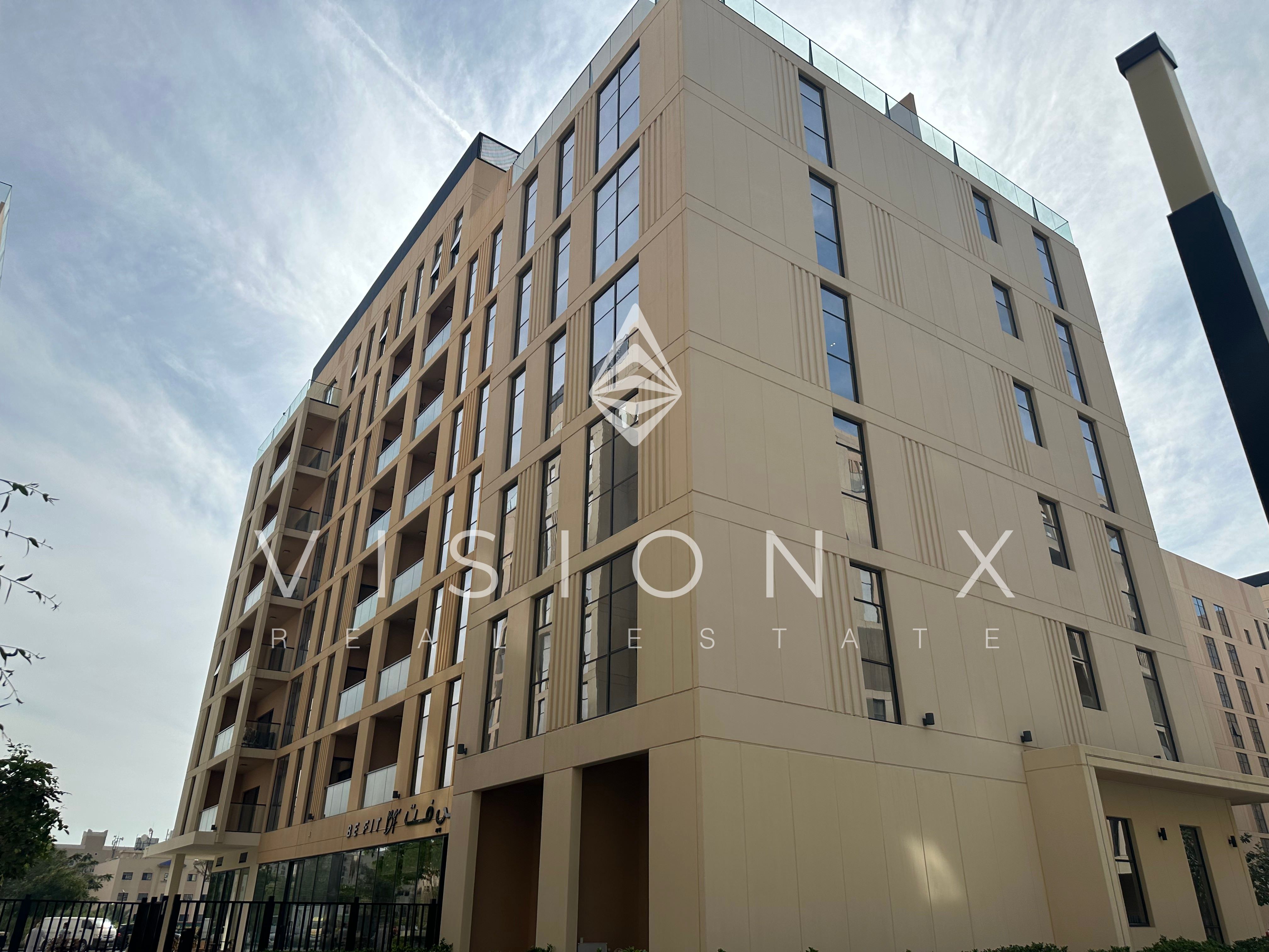 Stunning Views | Spacious & Modern | Ready to Move