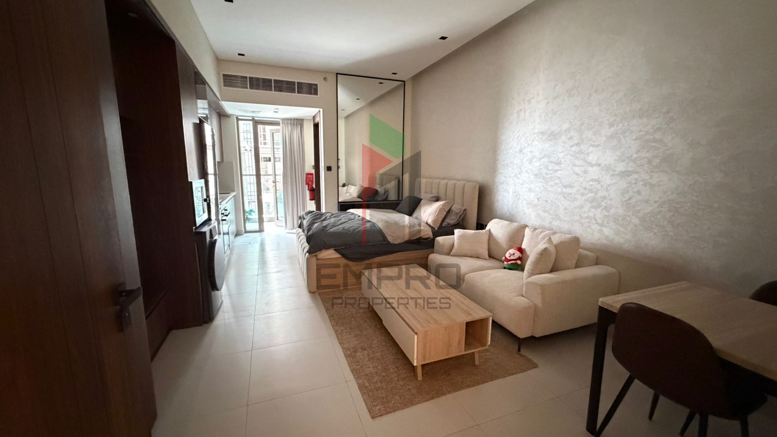Fully Furnish | Vacant| Balcony