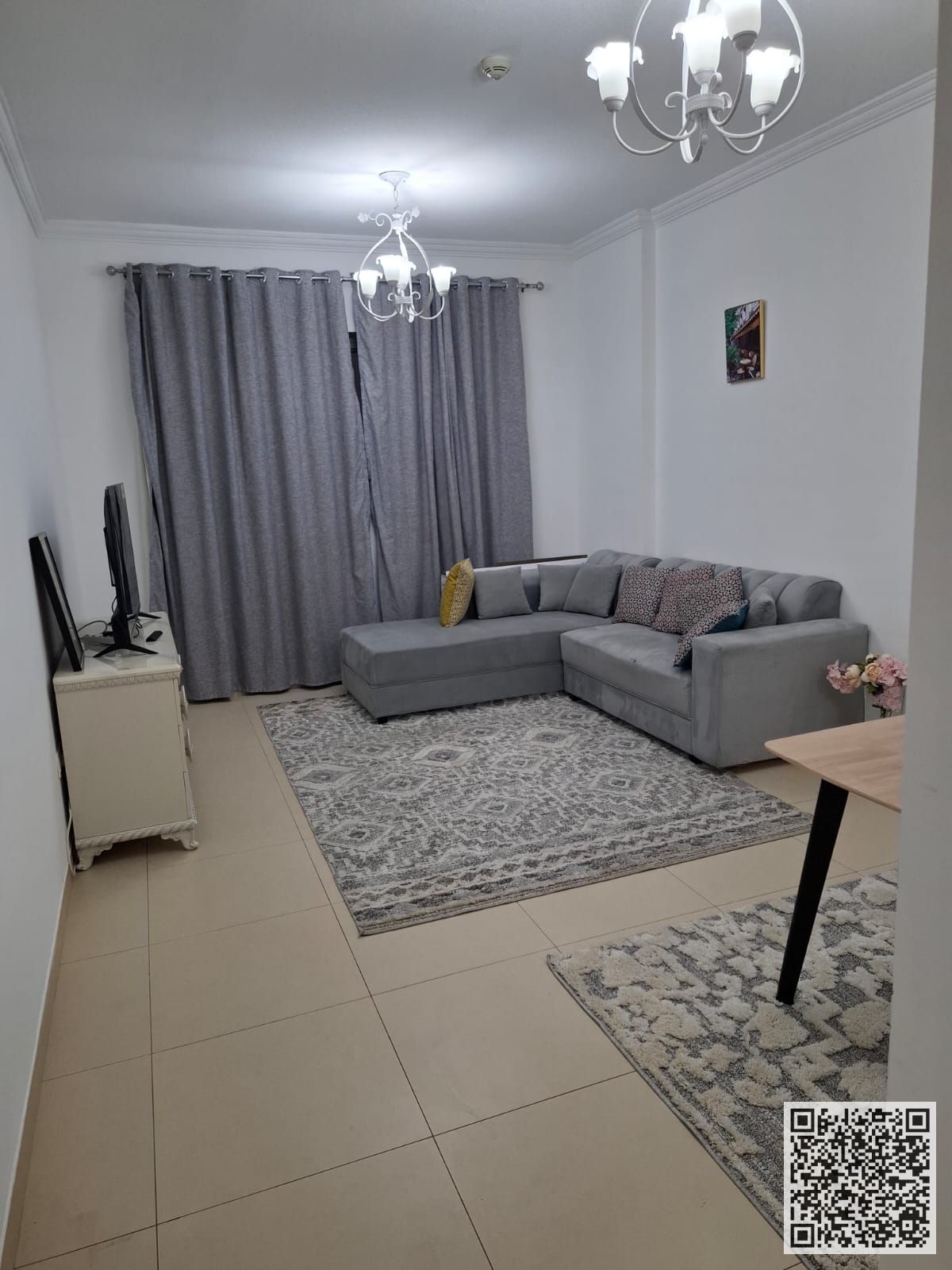 Luxury 1-Bedroom Furnished Apartment for Monthly Rent in Al Yasmeen Towers – Al Jurf 2 Spacious and elegantly designed apartment Fully furnis