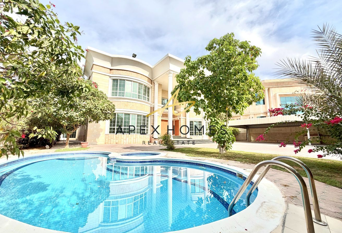 Unfurnished | Vacant | Private Pool