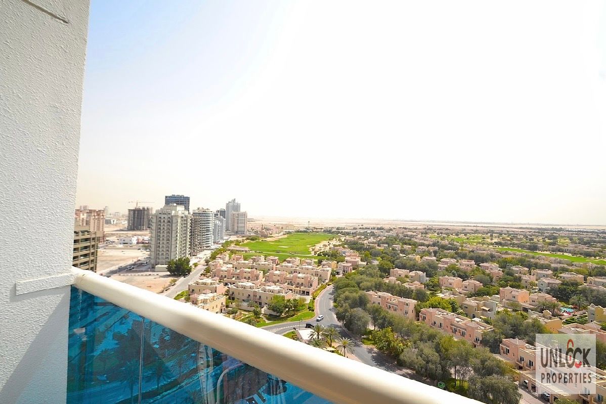 Studio For Sale | Open View | Middle Floor