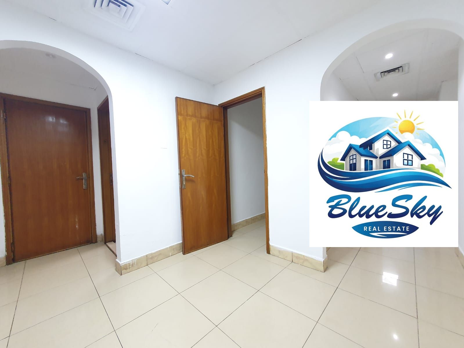 NO DEPOSIT 3BHK BIG HALL WITH BALCONY WITH MAID ROOM Near Shagara PARK JUST FOR RENT 57K