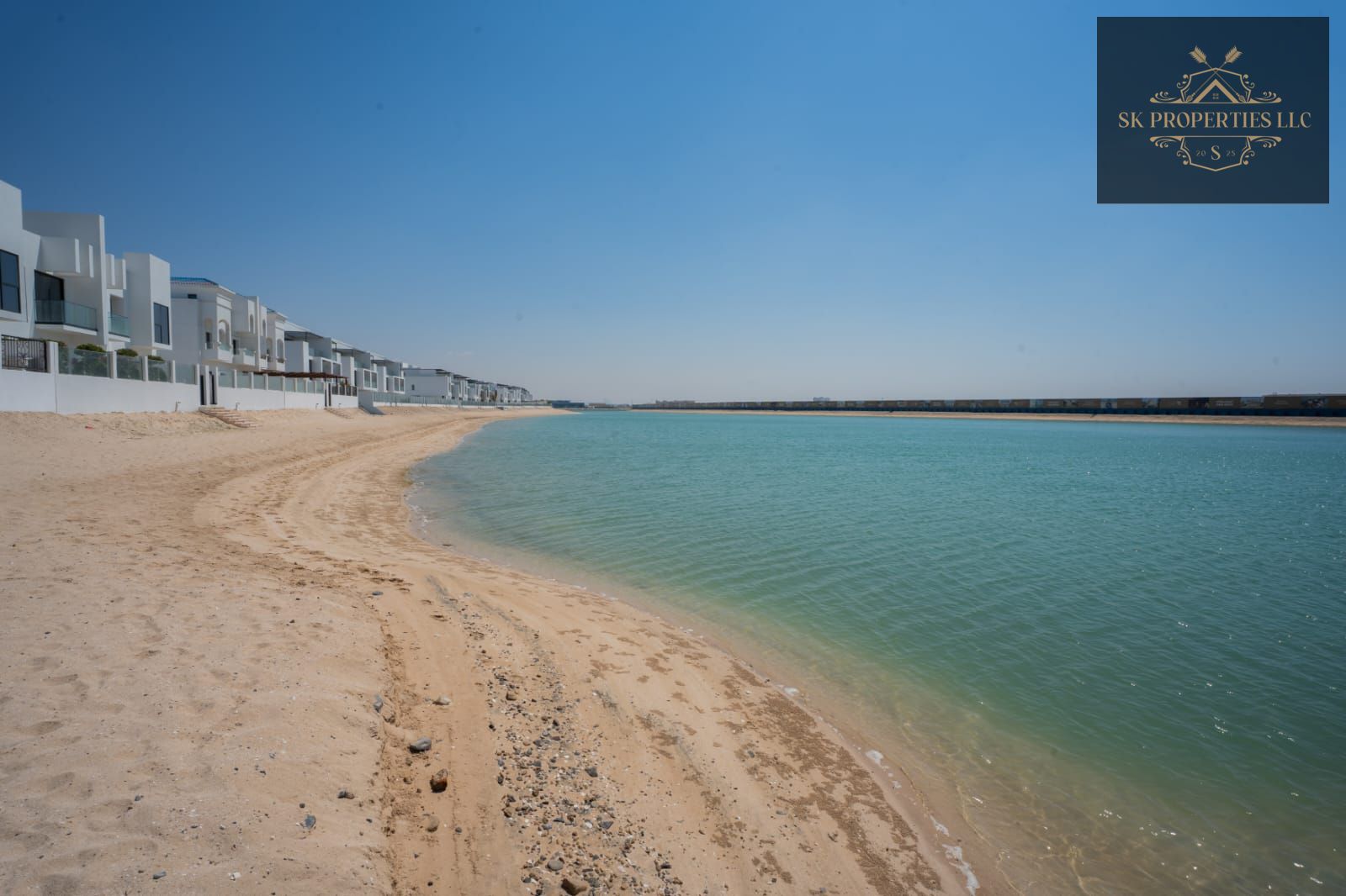 Spacious Apartment | 1000 sqft | Sea View