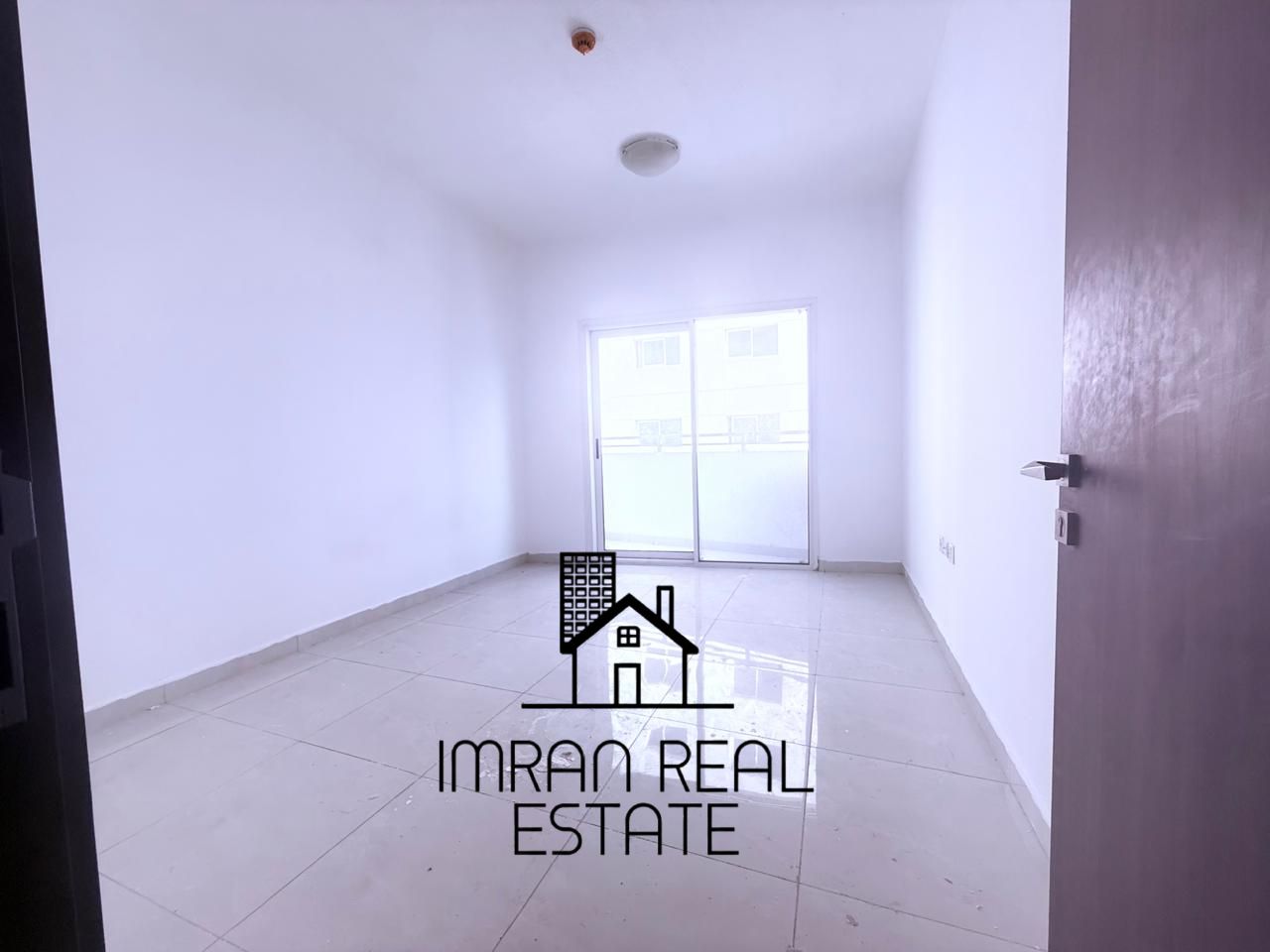 Hot Deal Spacious 1BHK | Balcony | Family Building