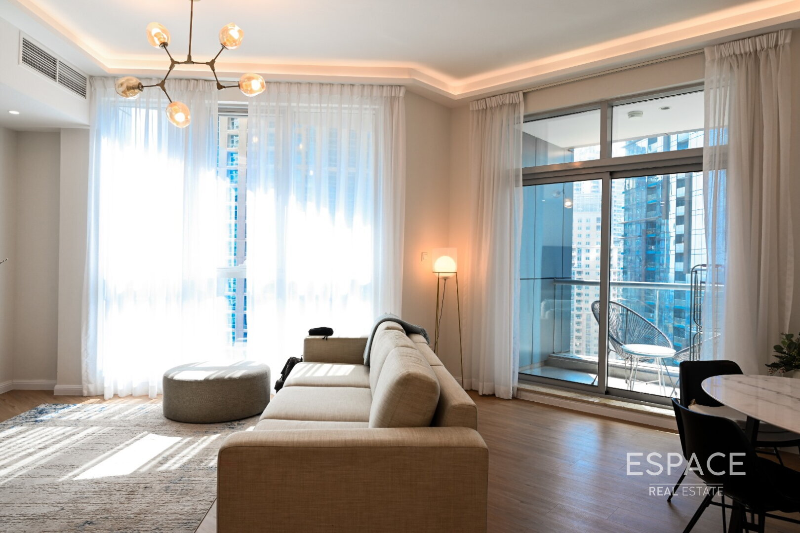 Renovated Unit | Modern | Chiller Free