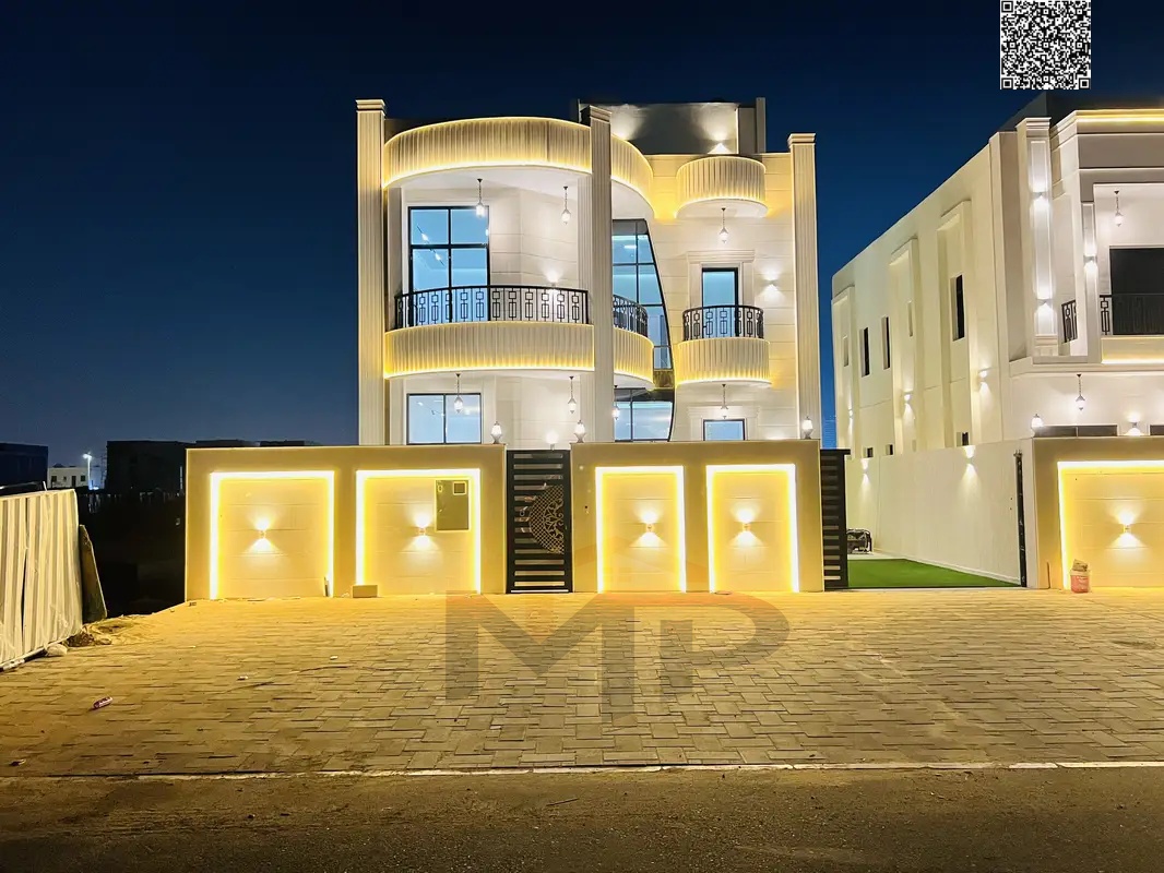 Luxury villa, including registration and ownership fees, with a modern design and a negotiable price.
