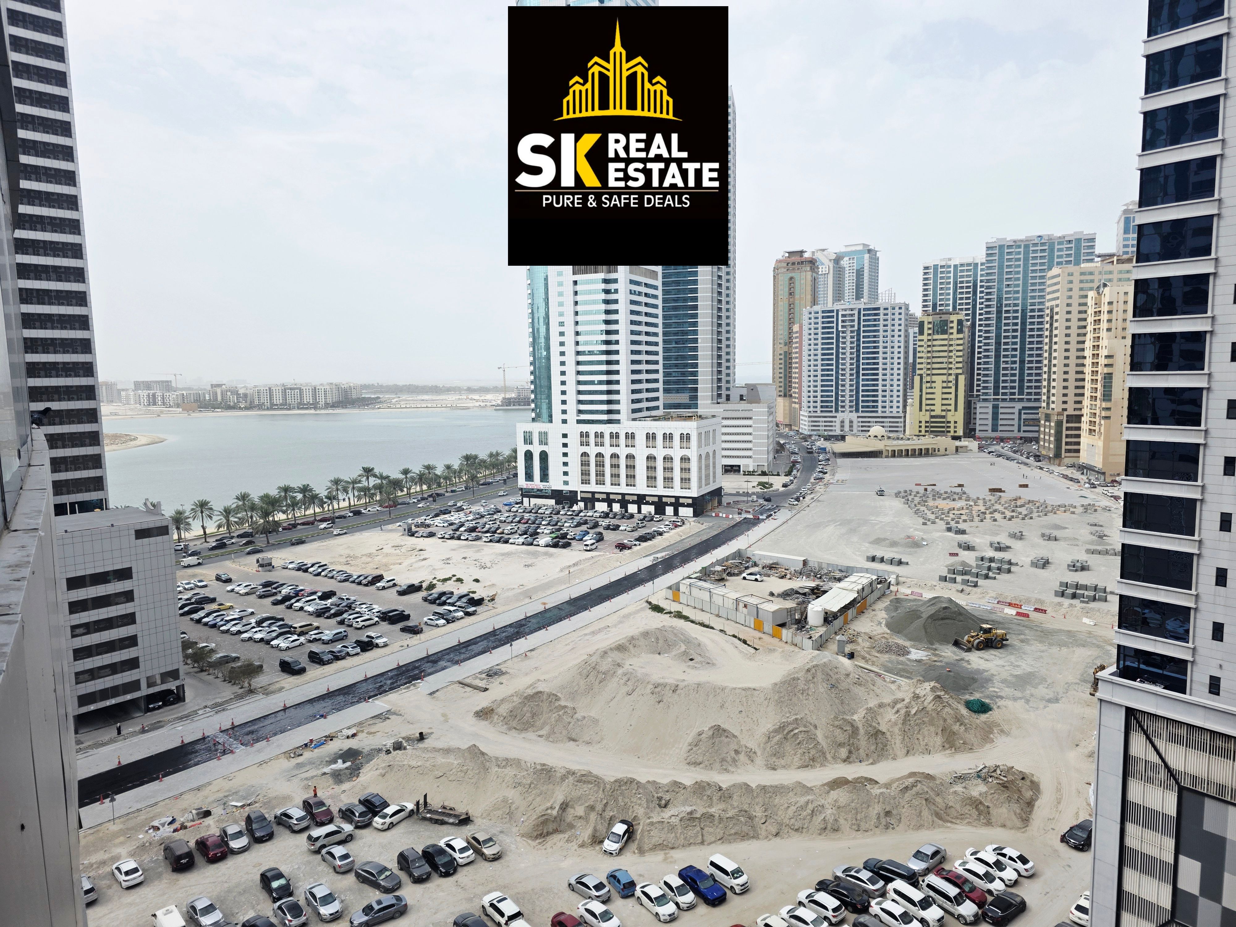 KING SIZE STUDIO APARTMENT ON PRIME LOCATION / EASY EXIT TO DUBAI/ GYM FREE