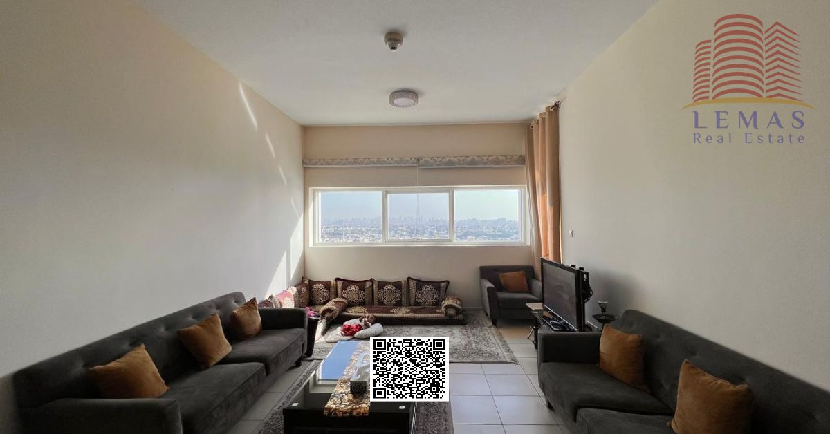 Two-bedroom apartment with a living room and open view, fully paid for in cash.