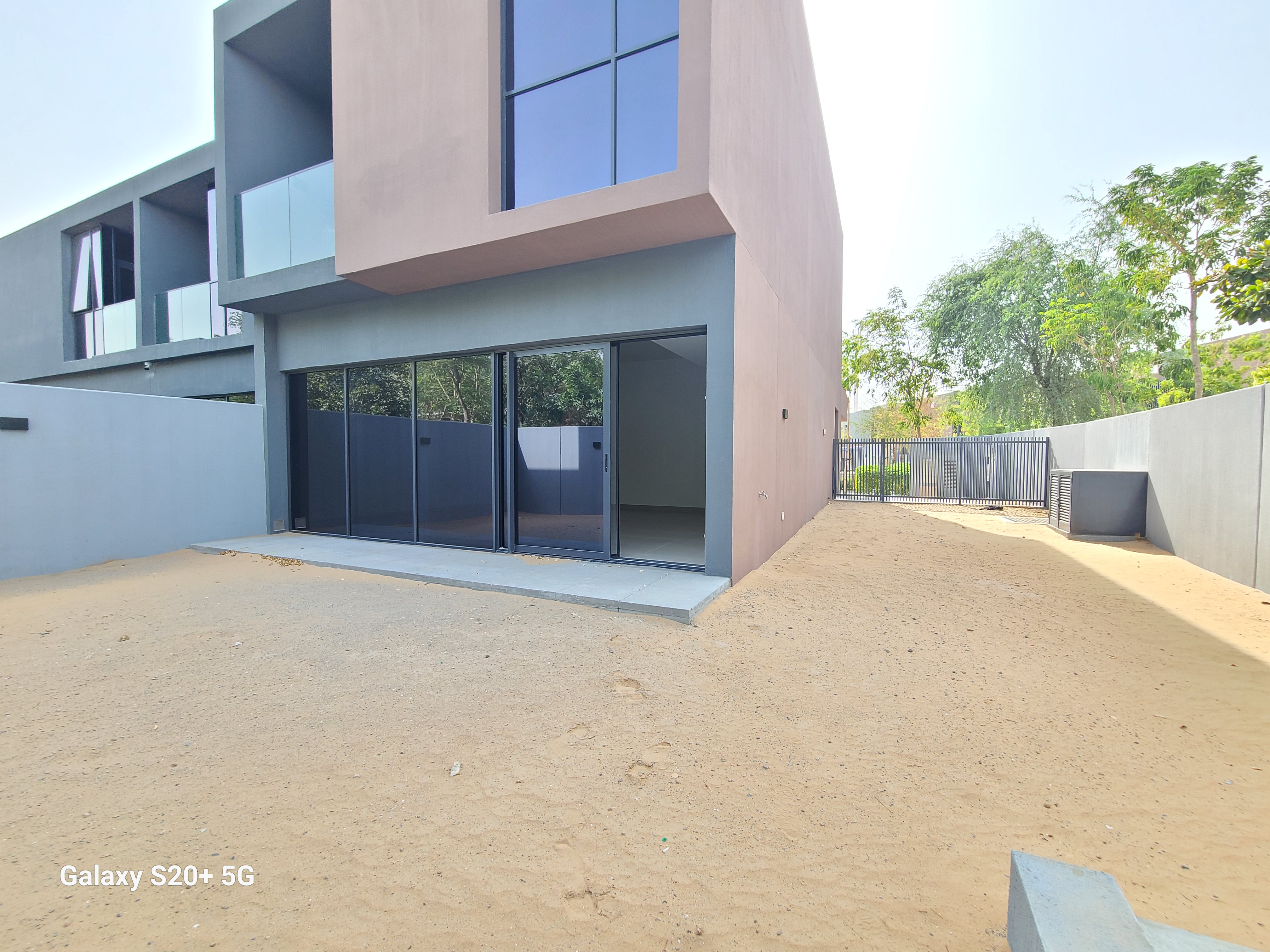 Ready to move 3bhk corner villa available for rent Kaya massar sharjah