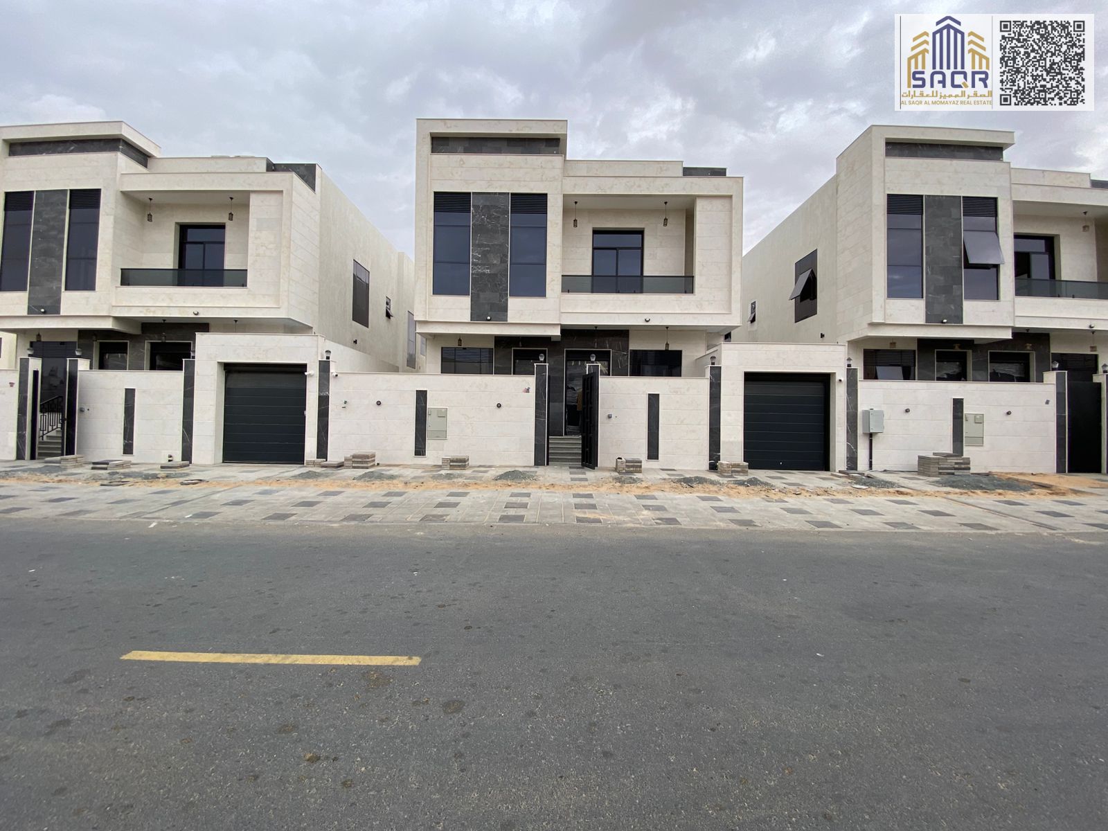 A prime opportunity: a luxury villa for sale, equipped with a fully integrated central air conditioning system.